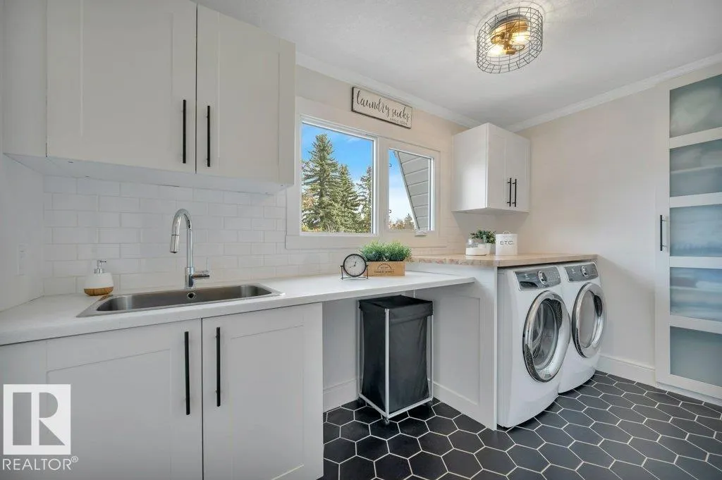 34 LAFONDE Crescent