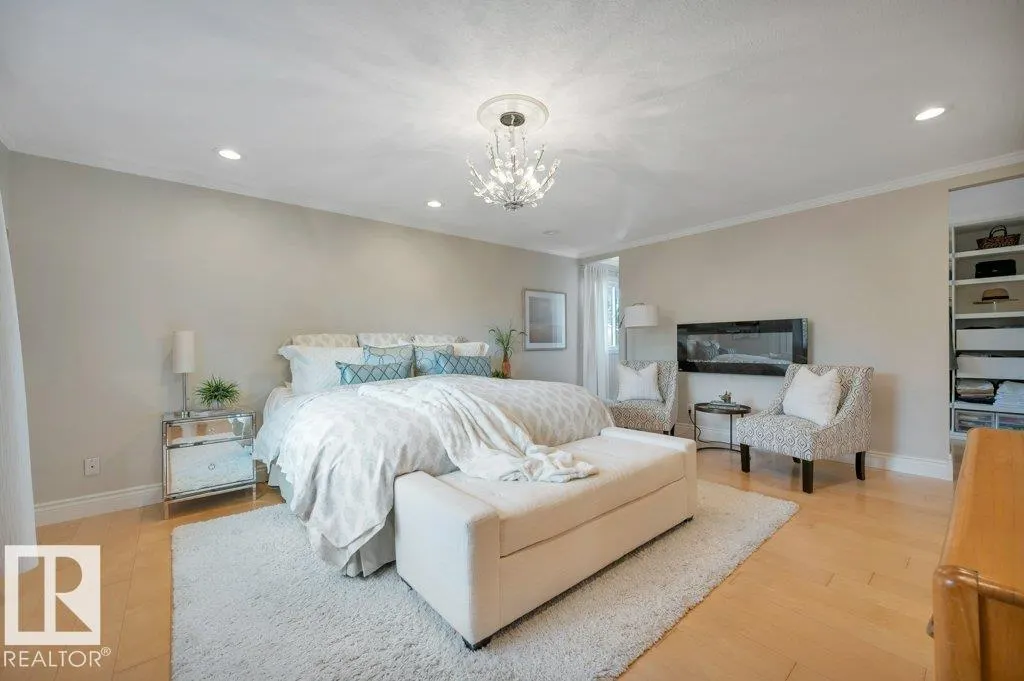 34 LAFONDE Crescent