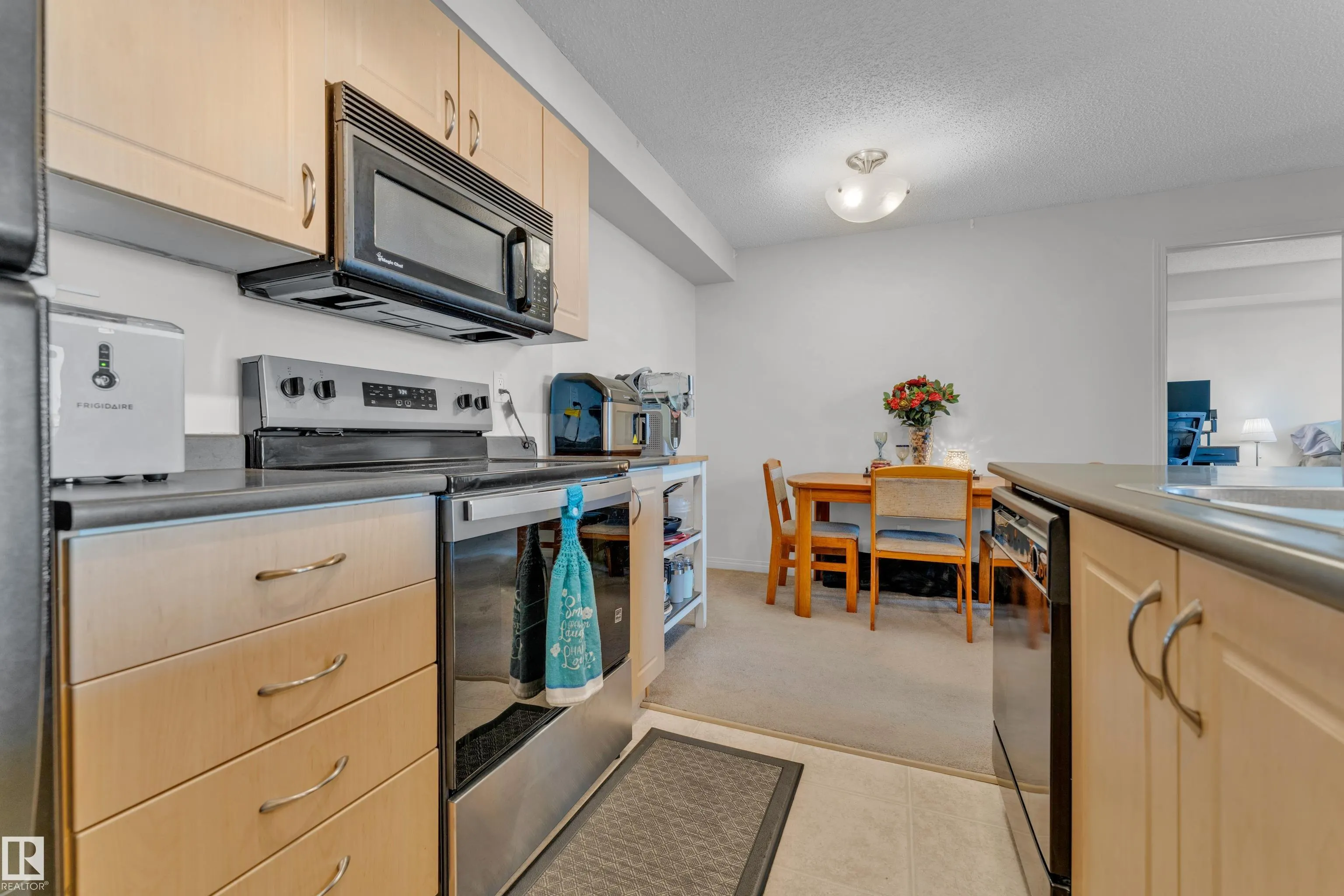 13907 136 Street