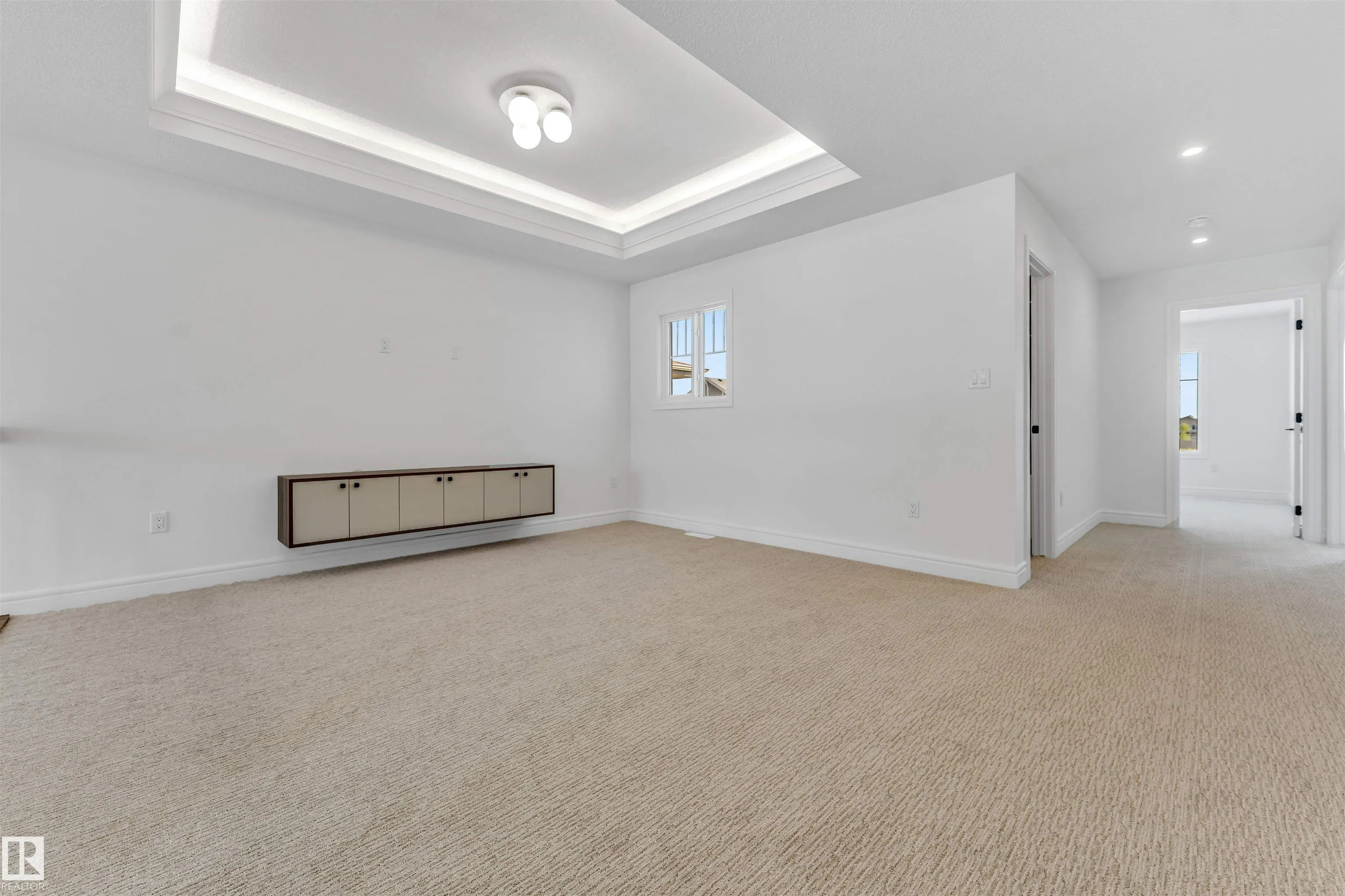 19420 25 Ave