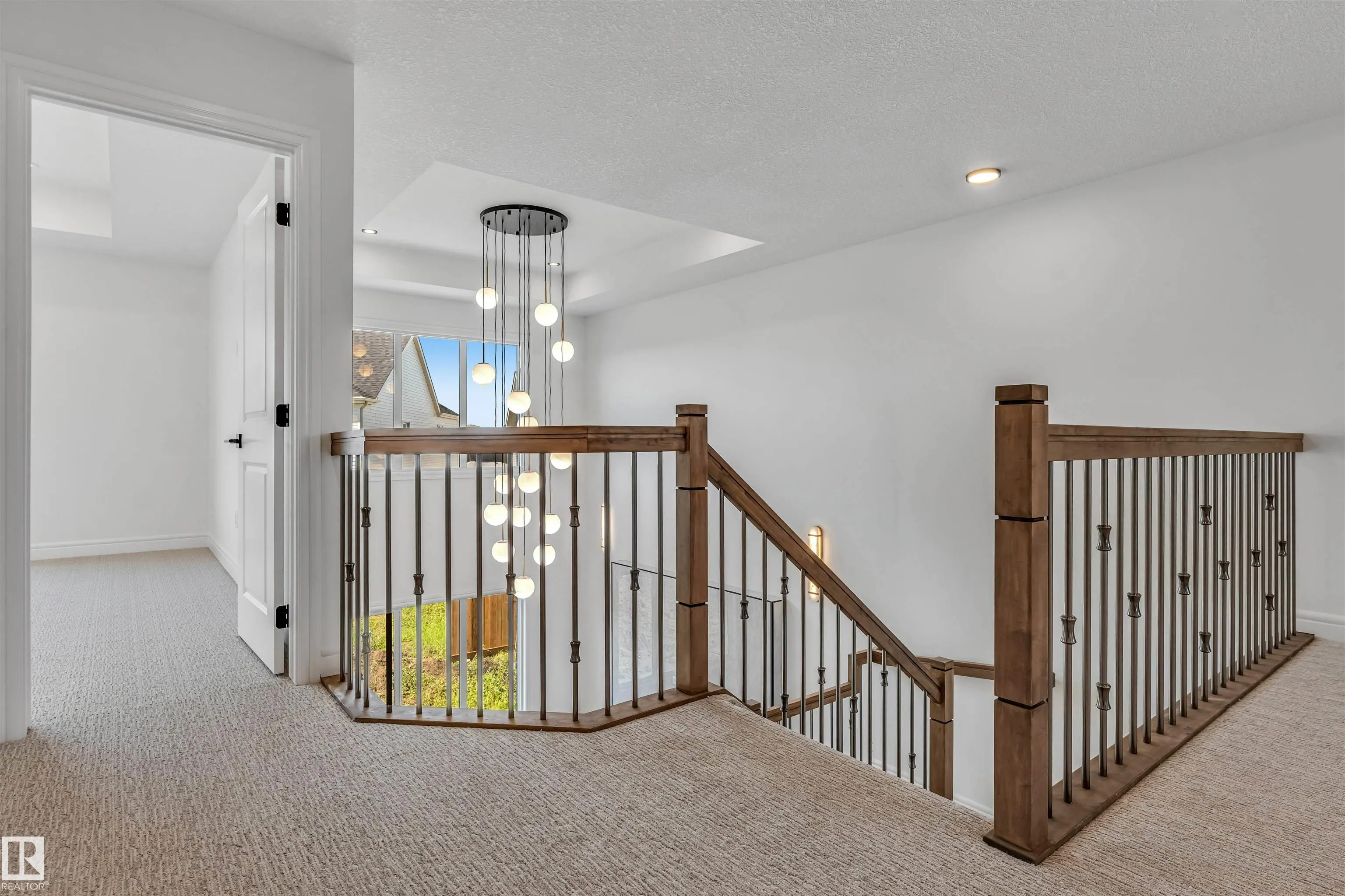 19420 25 Ave
