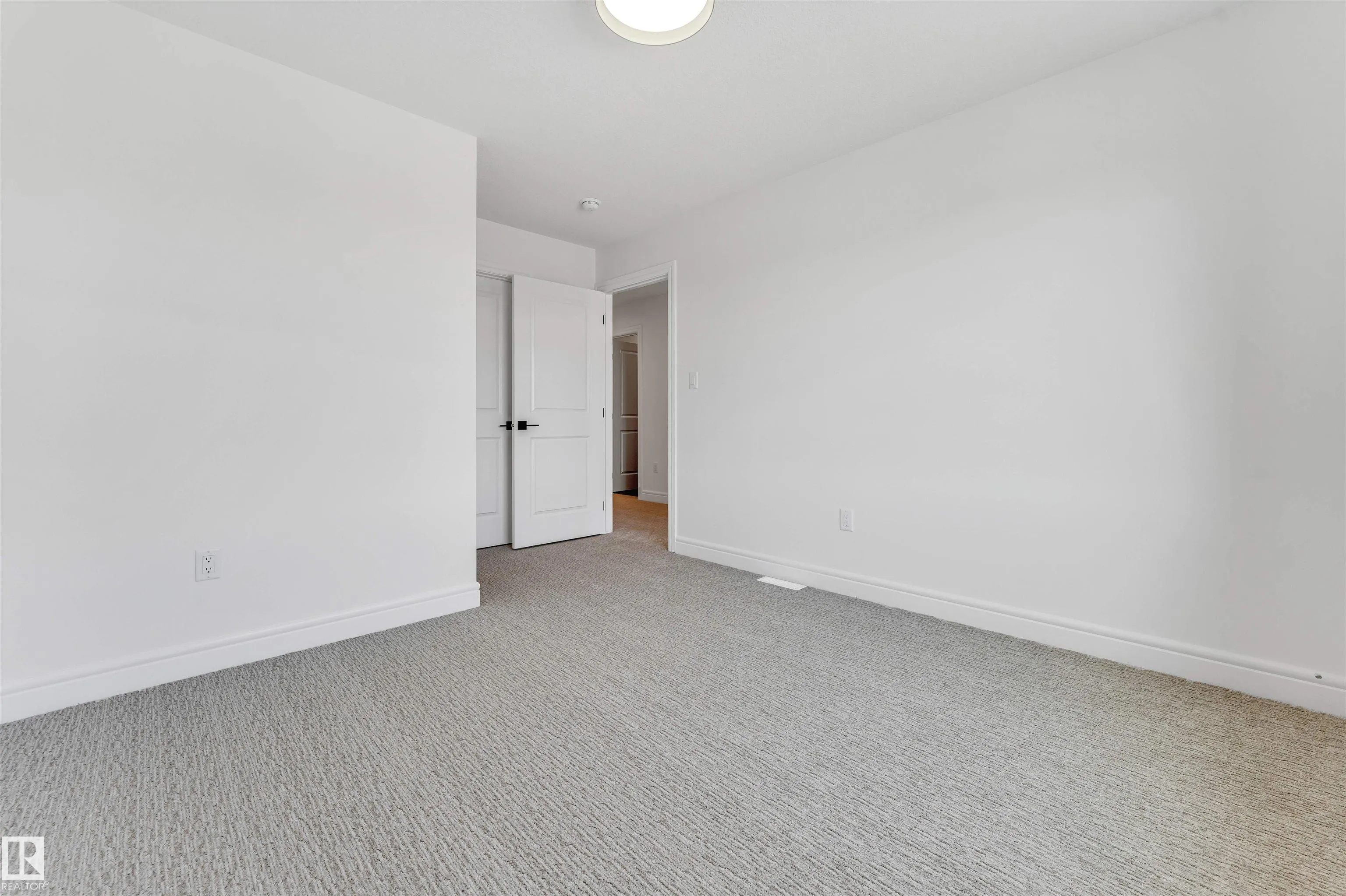 19420 25 Ave