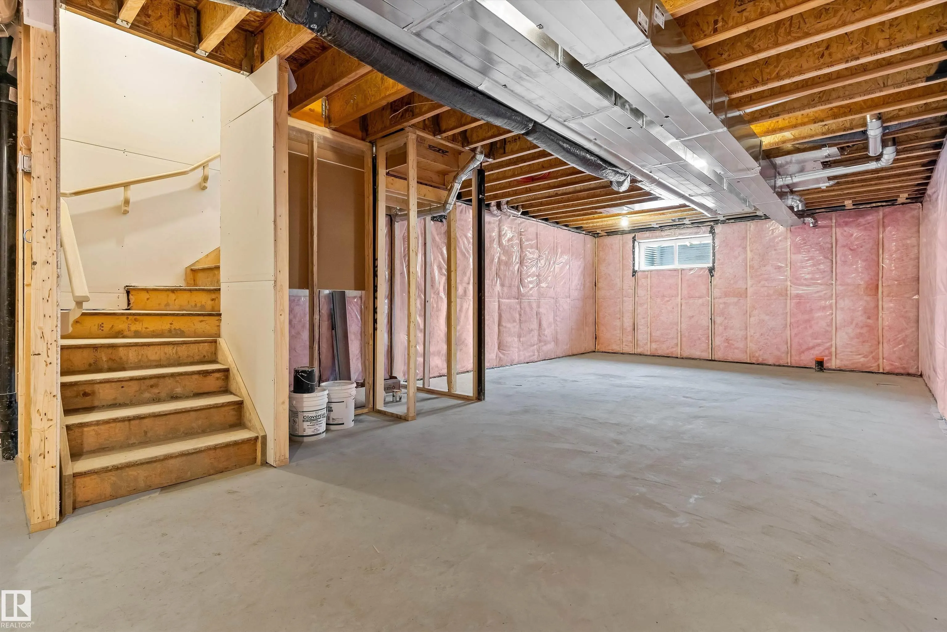 1216 MCLEOD Avenue