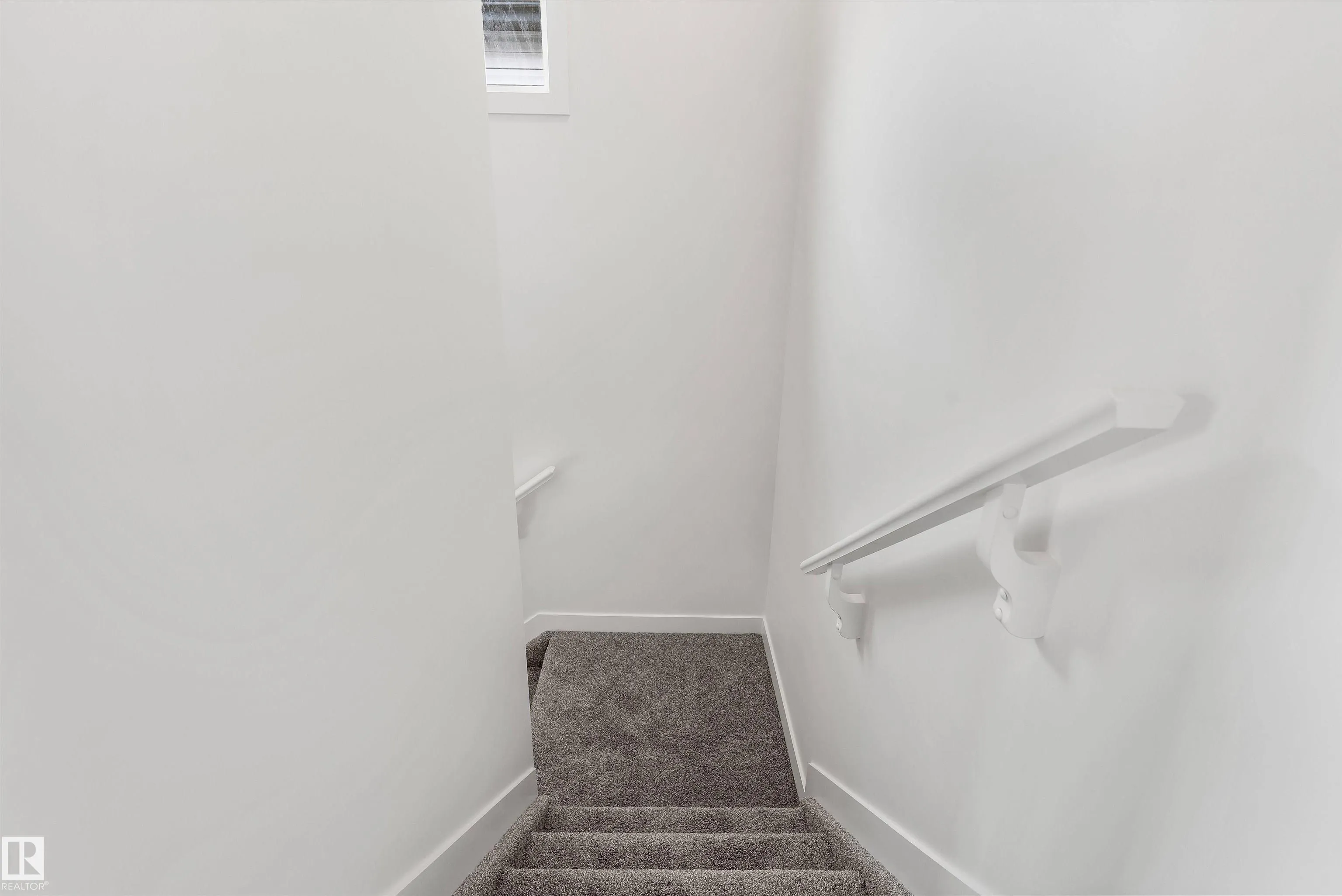 1216 MCLEOD Avenue