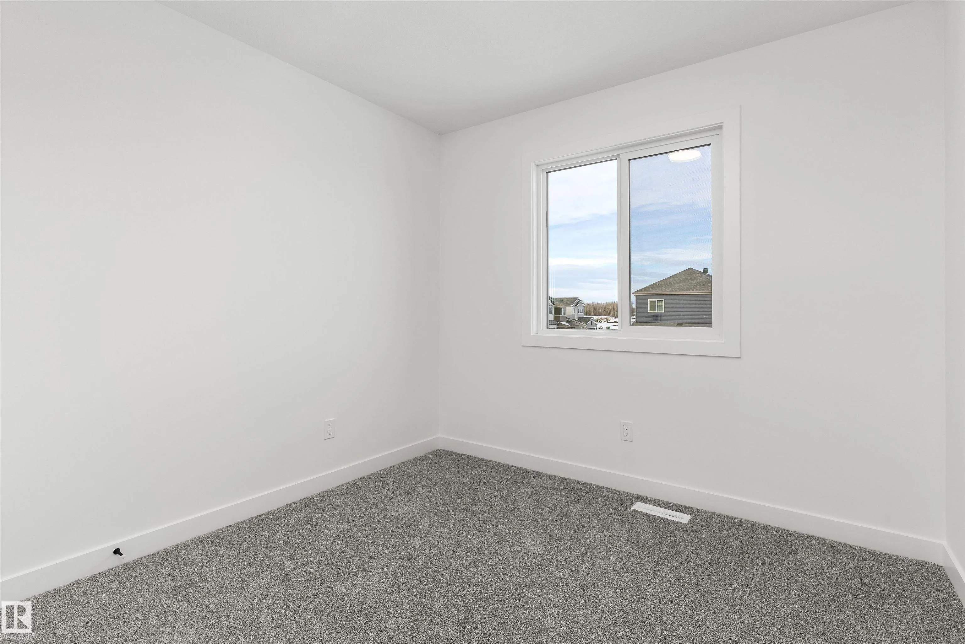 1216 MCLEOD Avenue