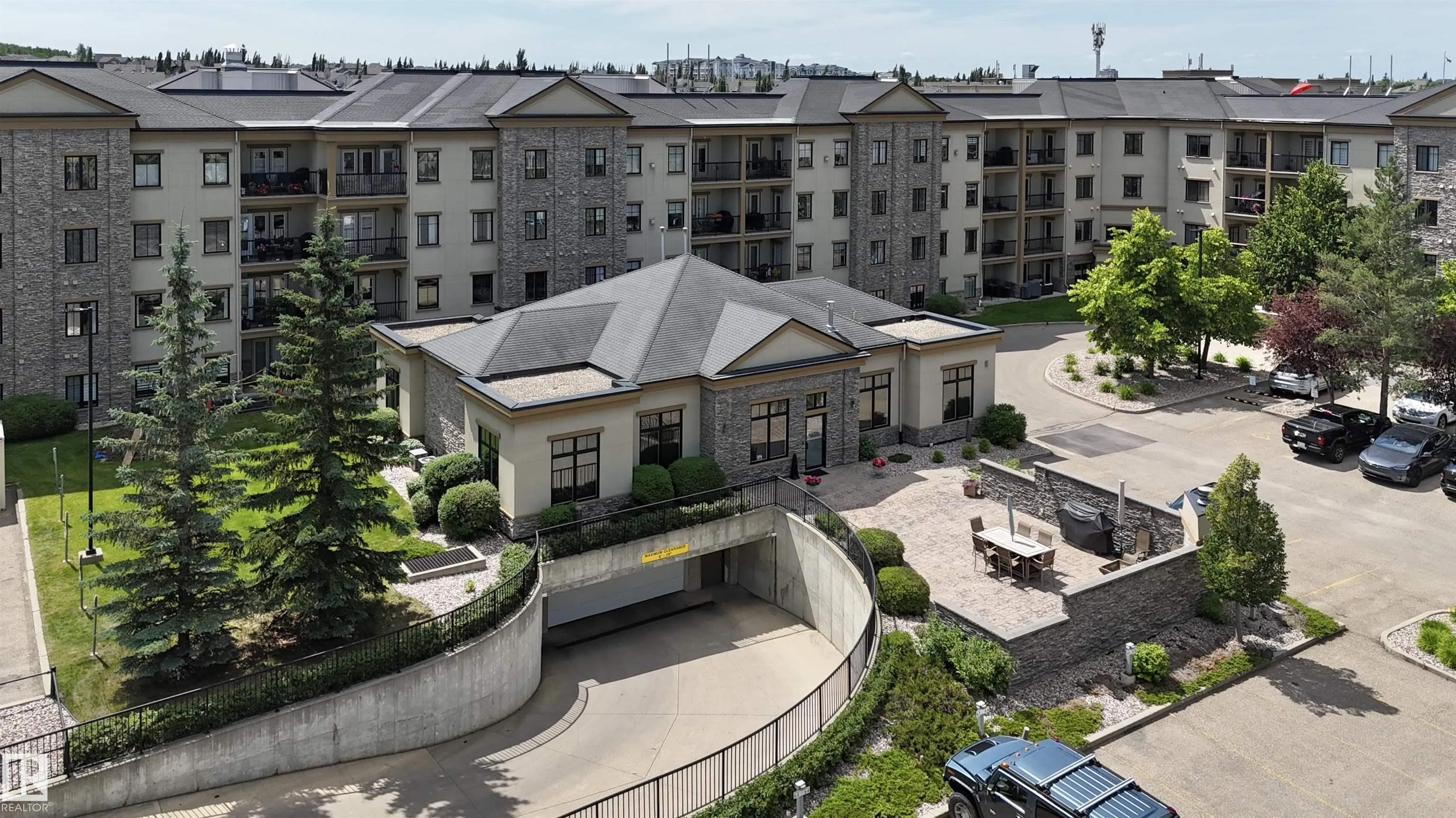 160 MAGRATH Road