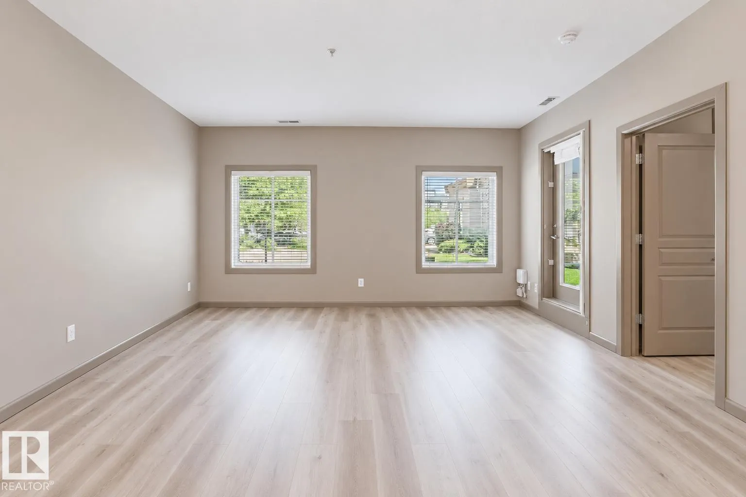 160 MAGRATH Road
