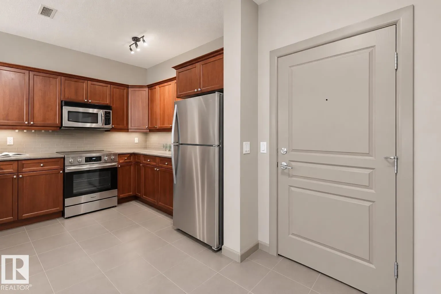 160 MAGRATH Road