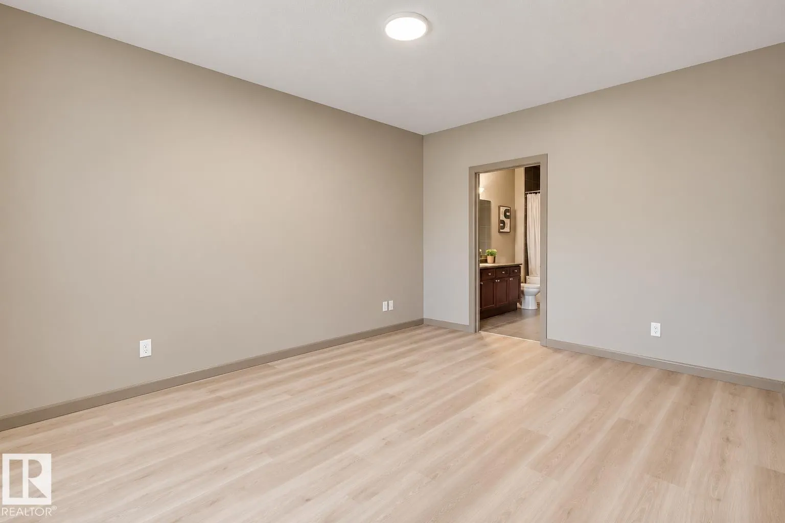 160 MAGRATH Road