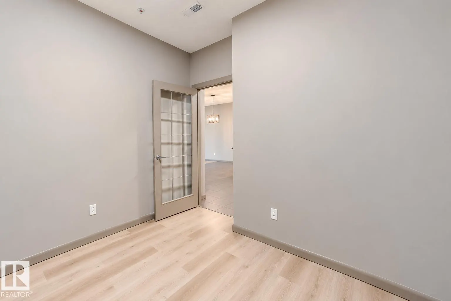 160 MAGRATH Road