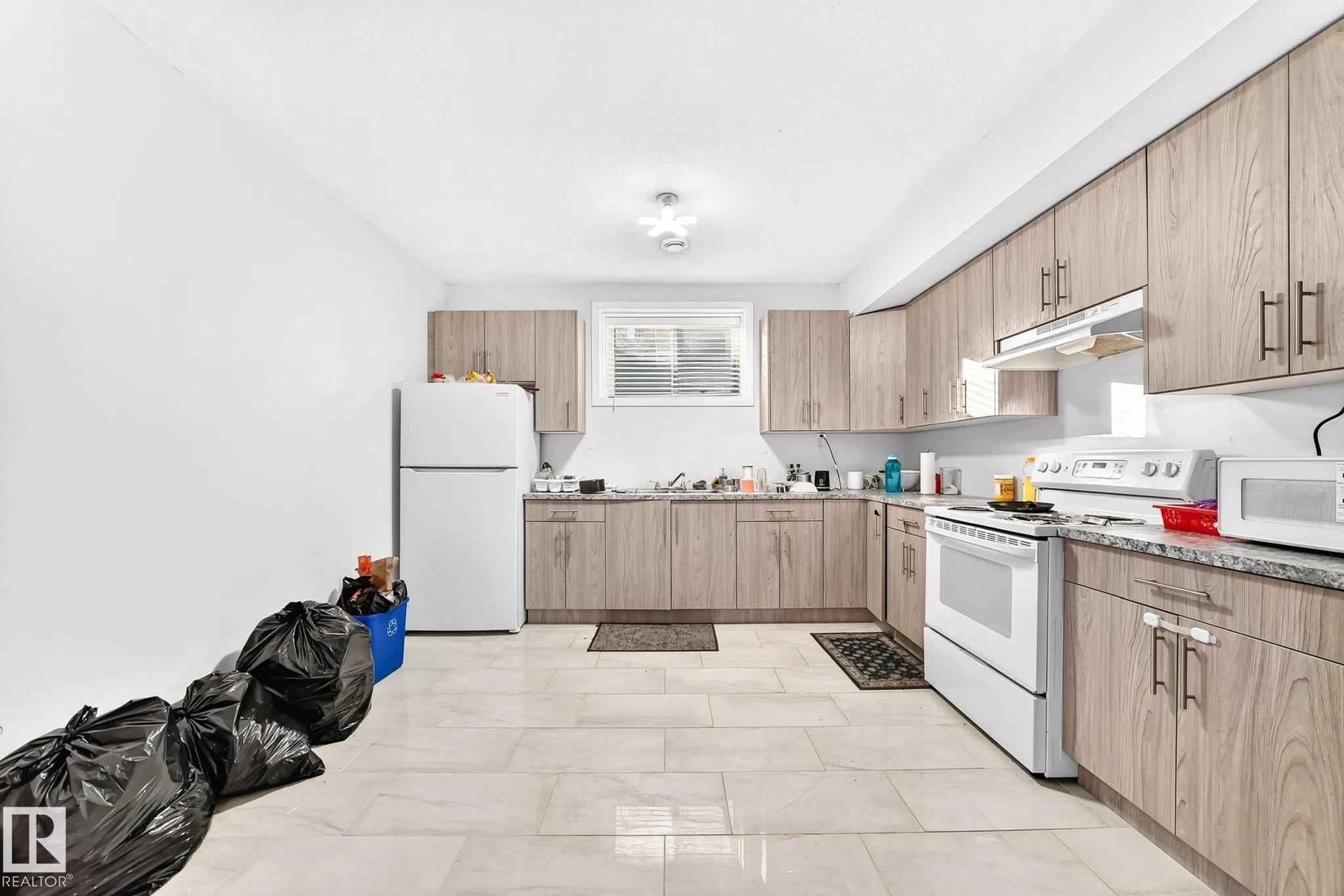 69 CARAGANA Way