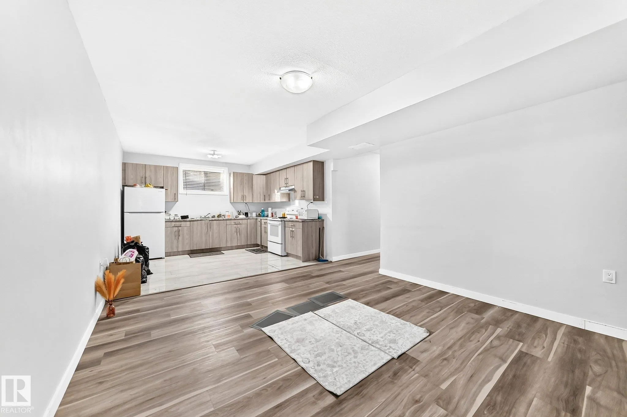 69 CARAGANA Way