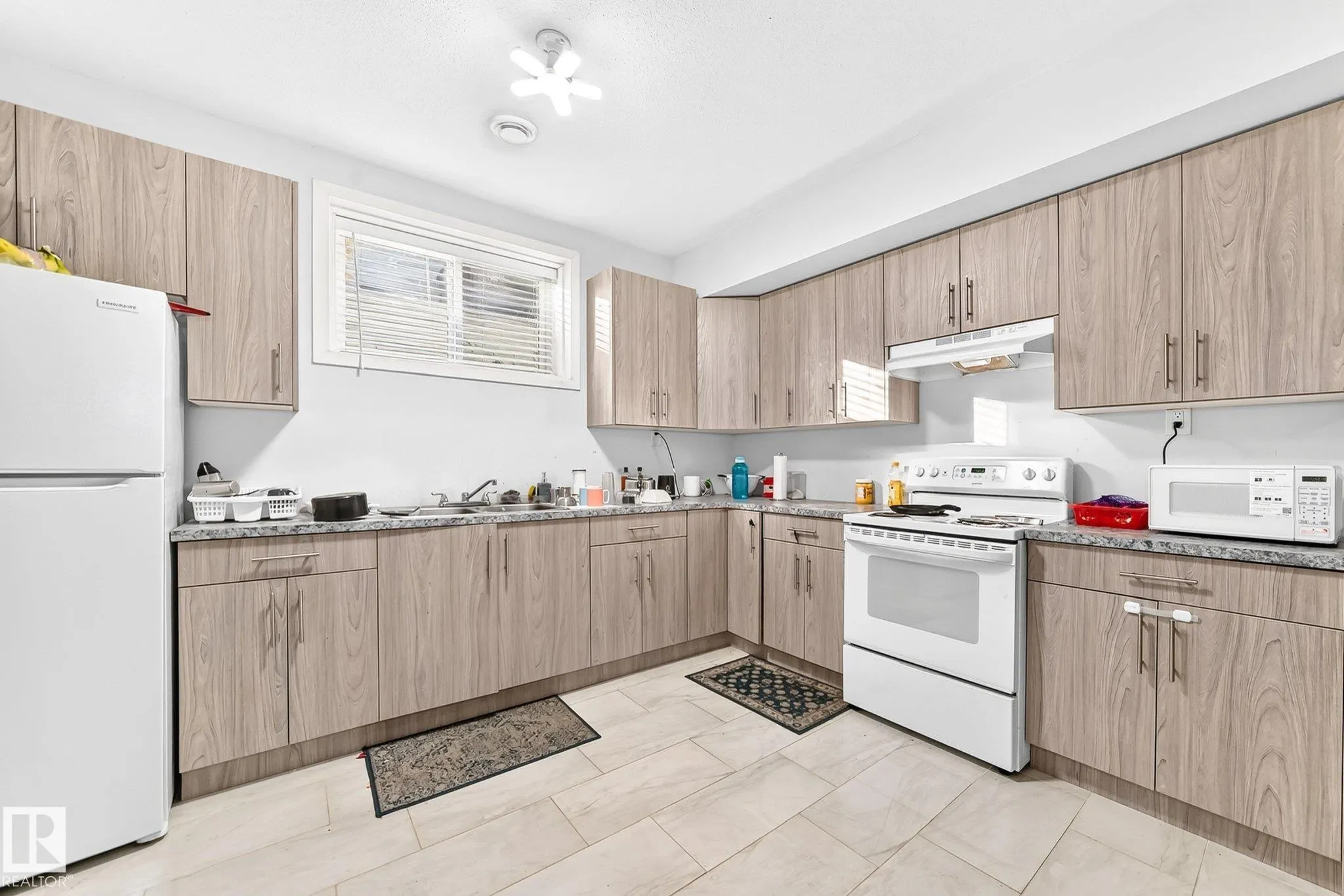 69 CARAGANA Way