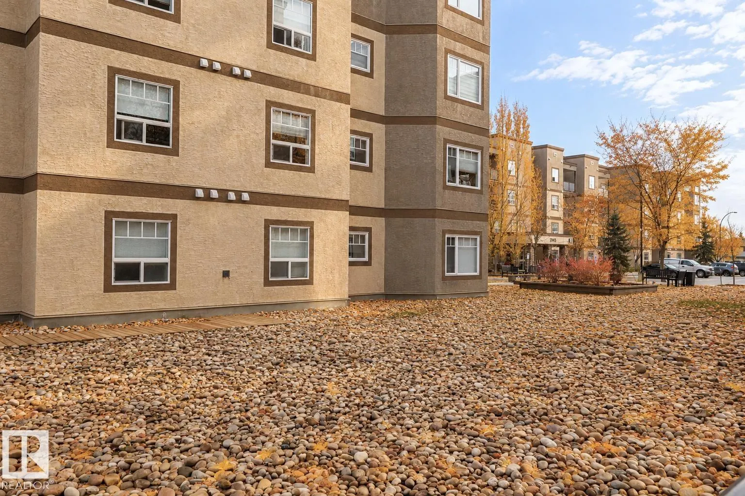 2035 GRANTHAM Court
