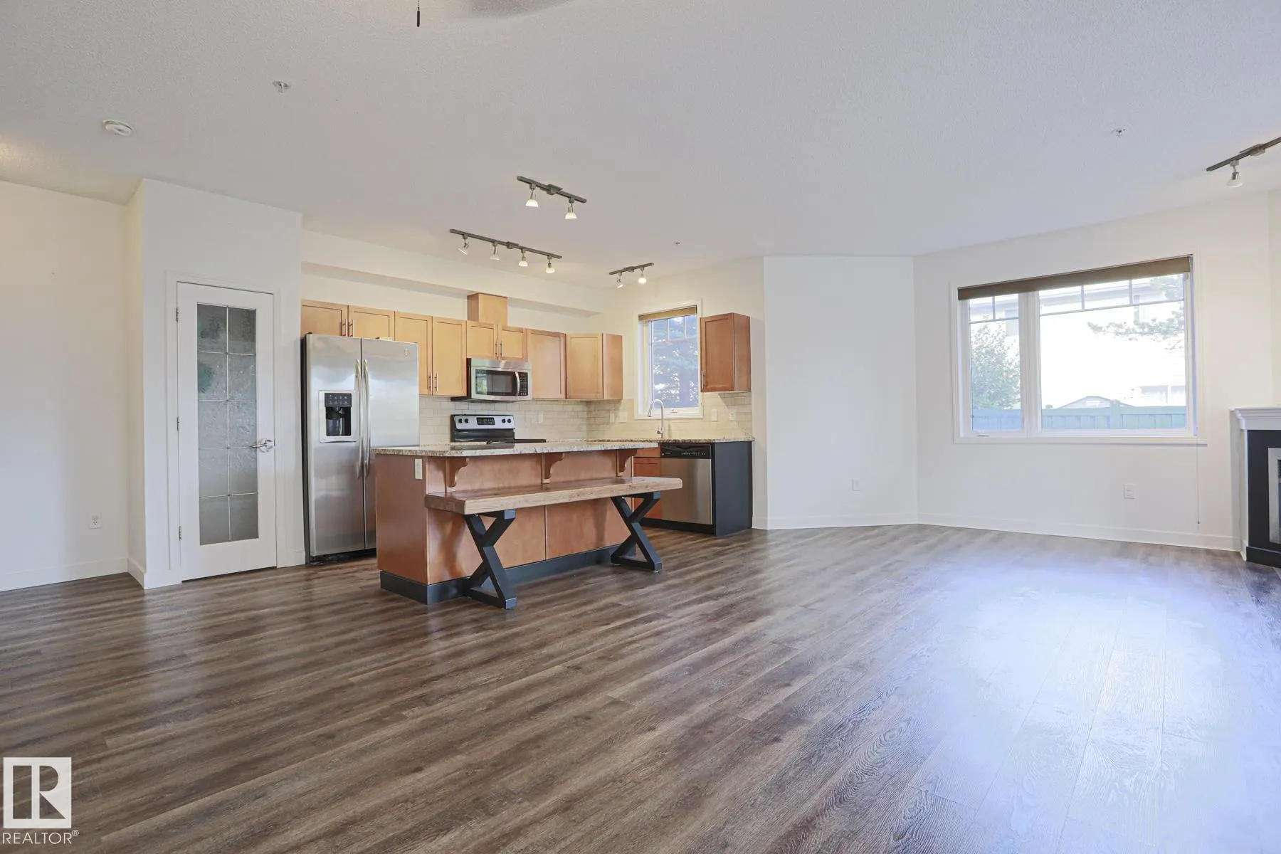 2035 GRANTHAM Court