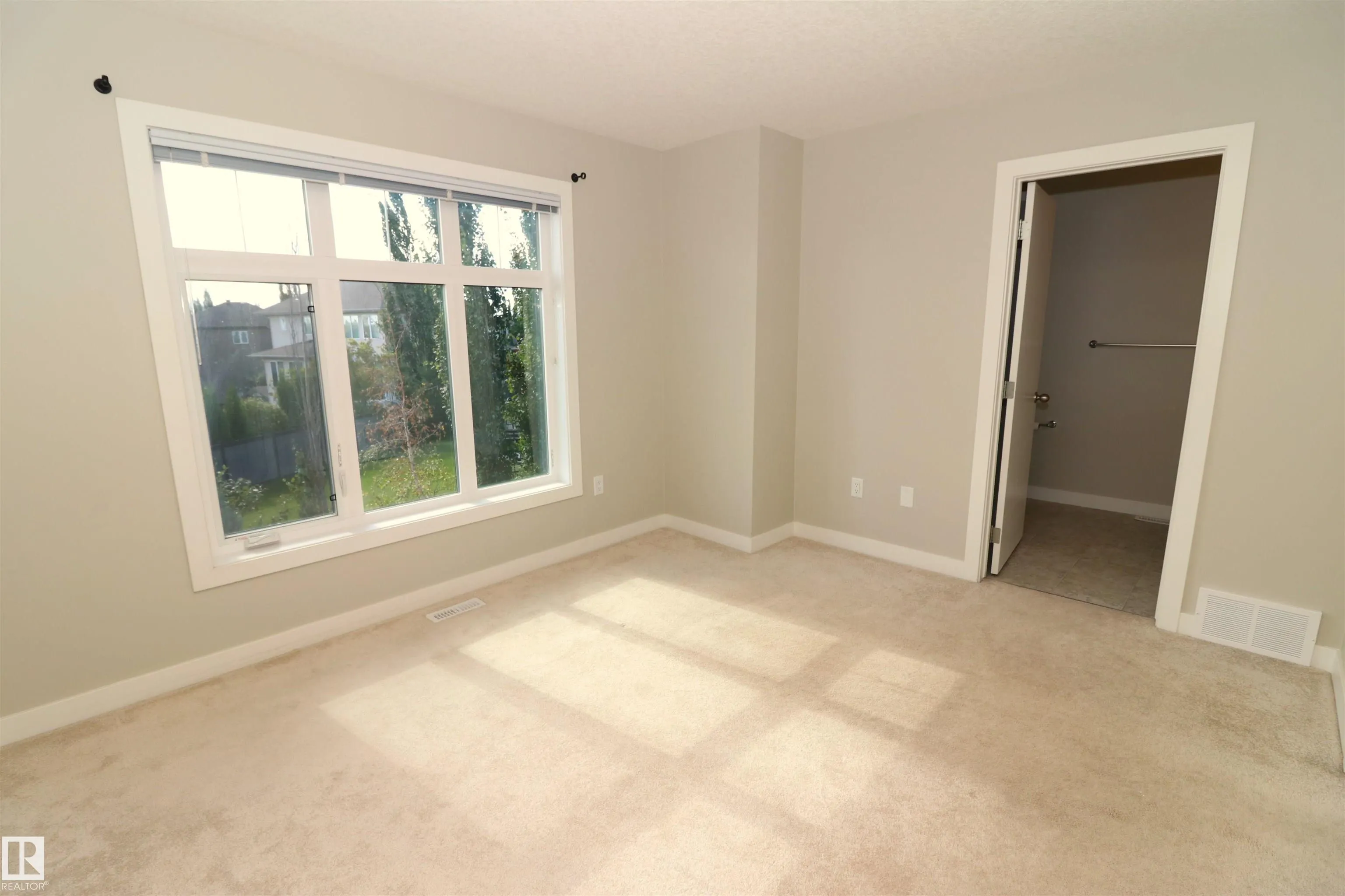 600 BELLEROSE Drive