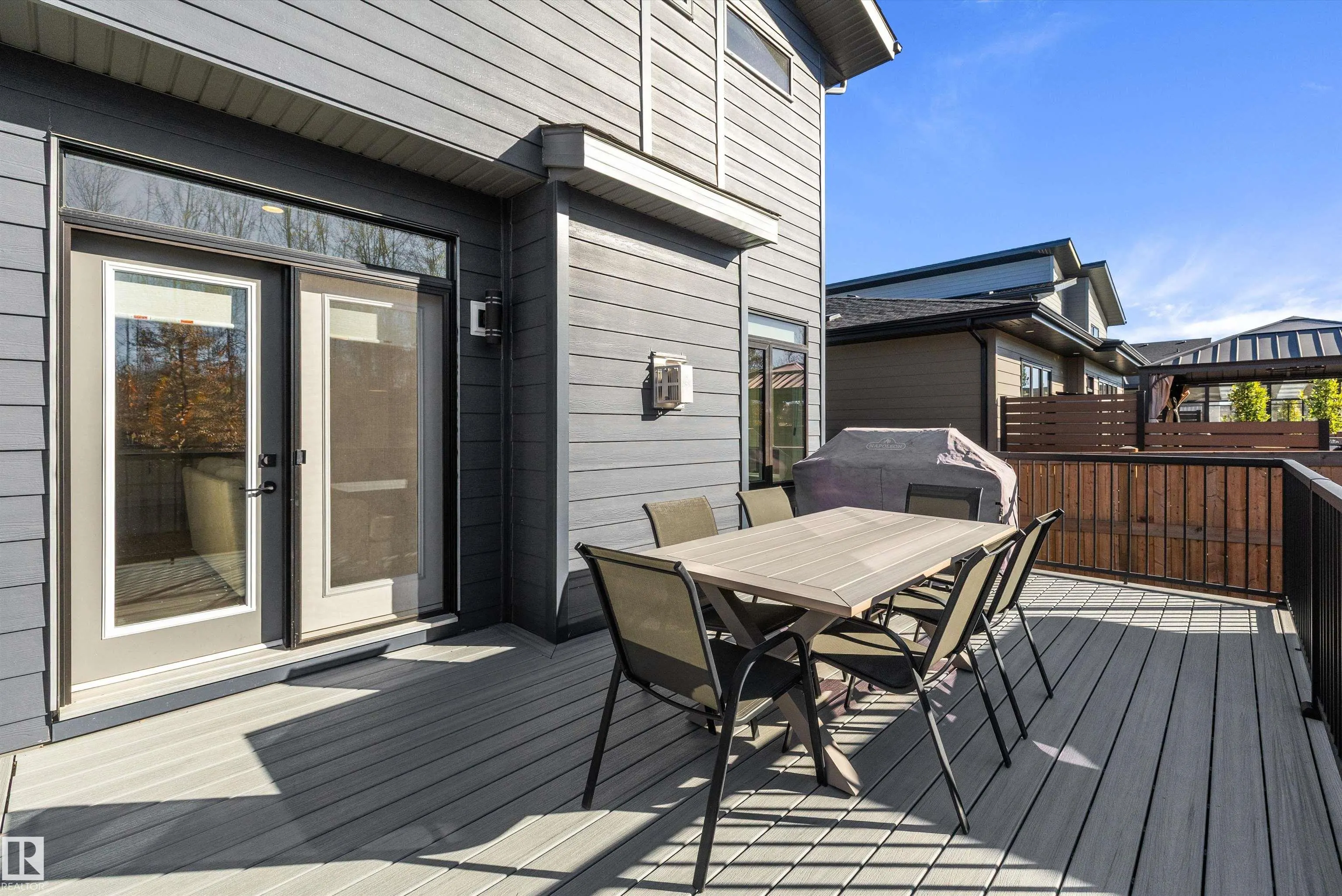 61 RYBURY Crest