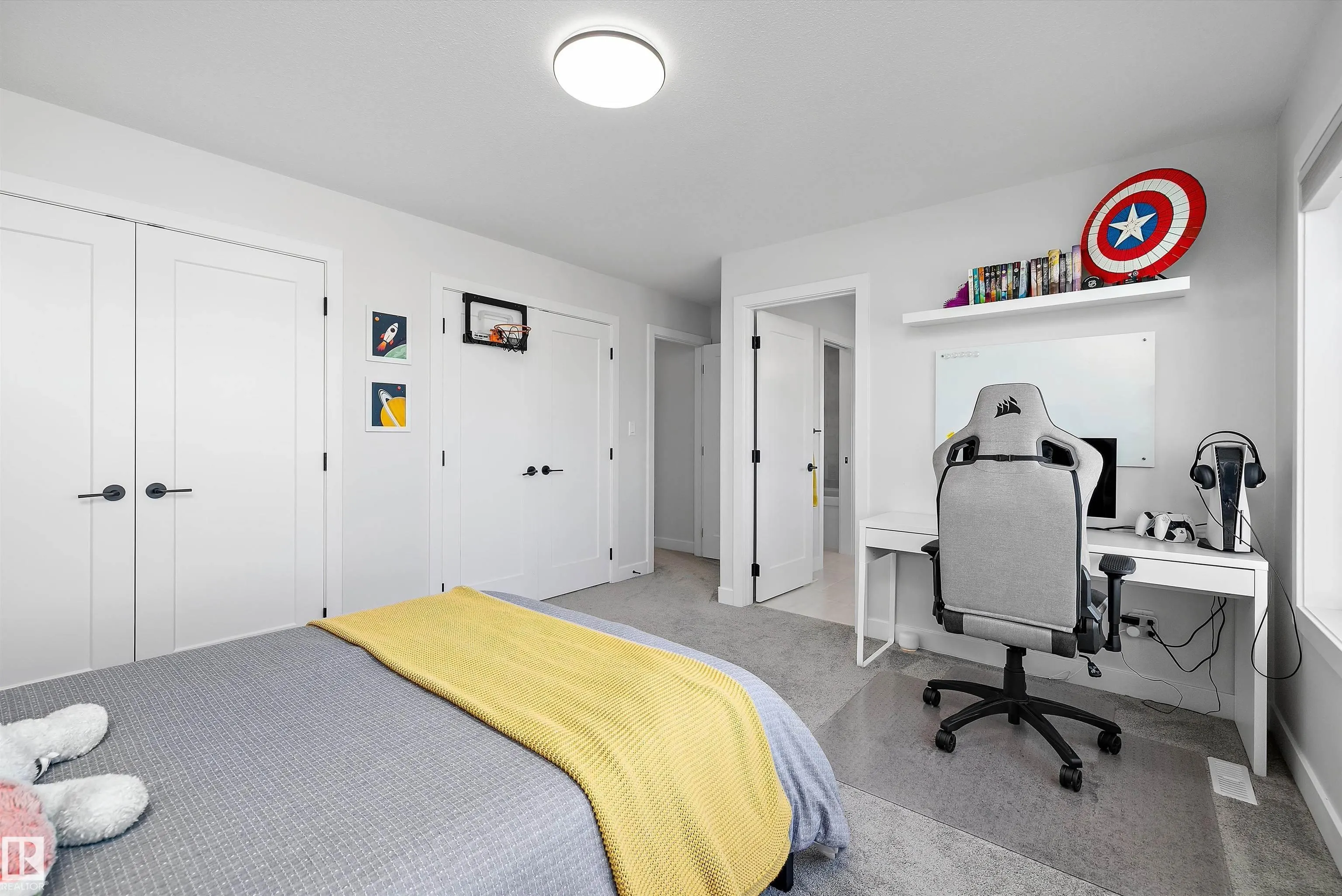 61 RYBURY Crest