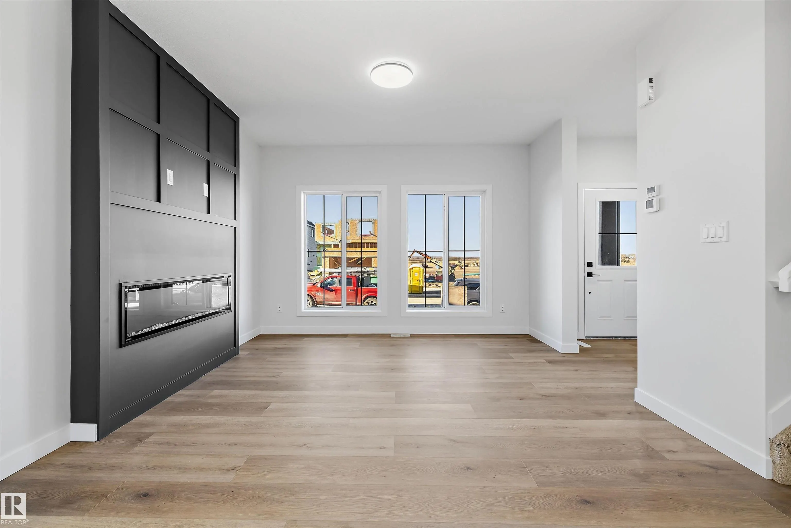 61 Clichy Close
