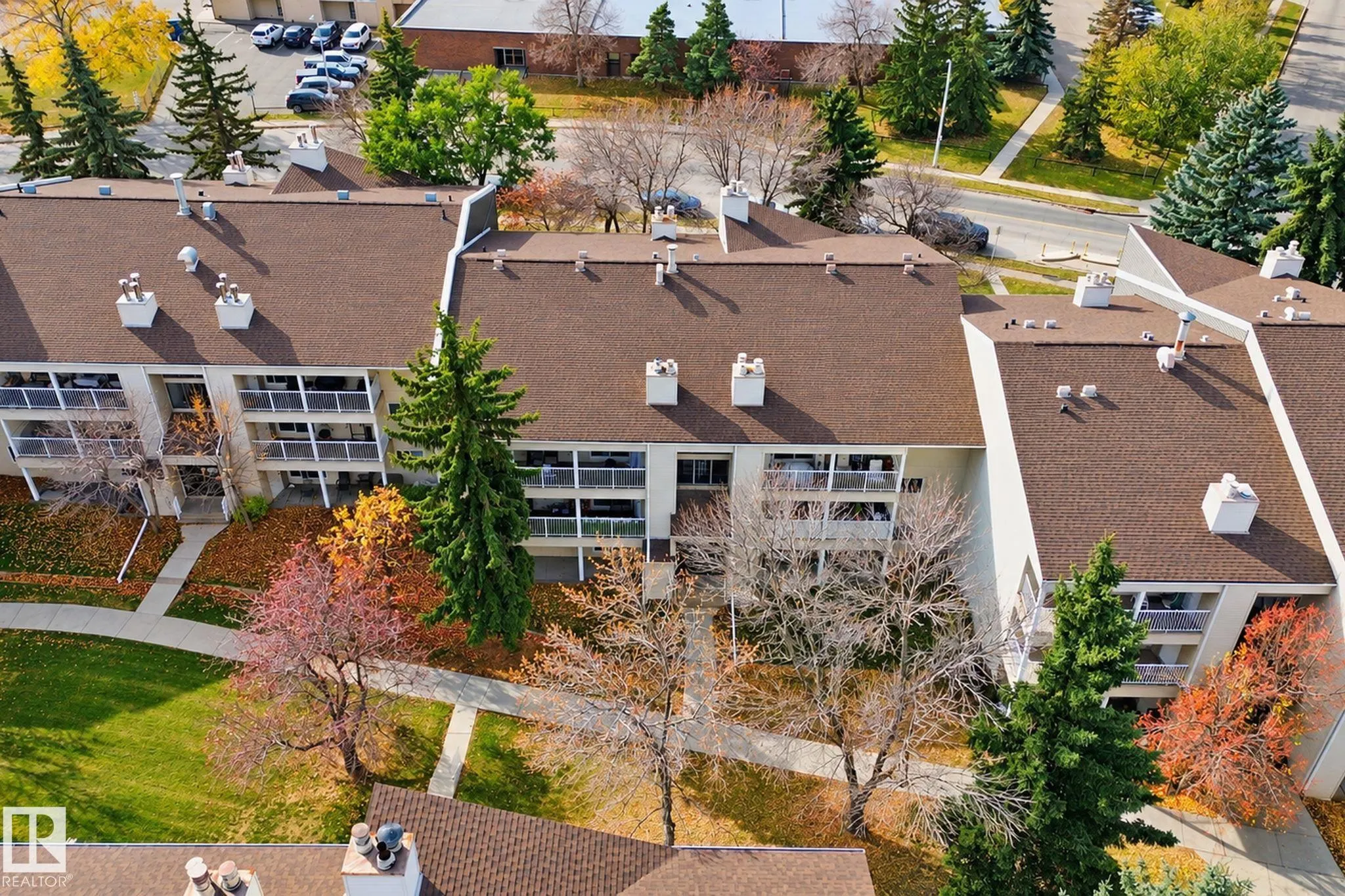 340 Woodbridge Way