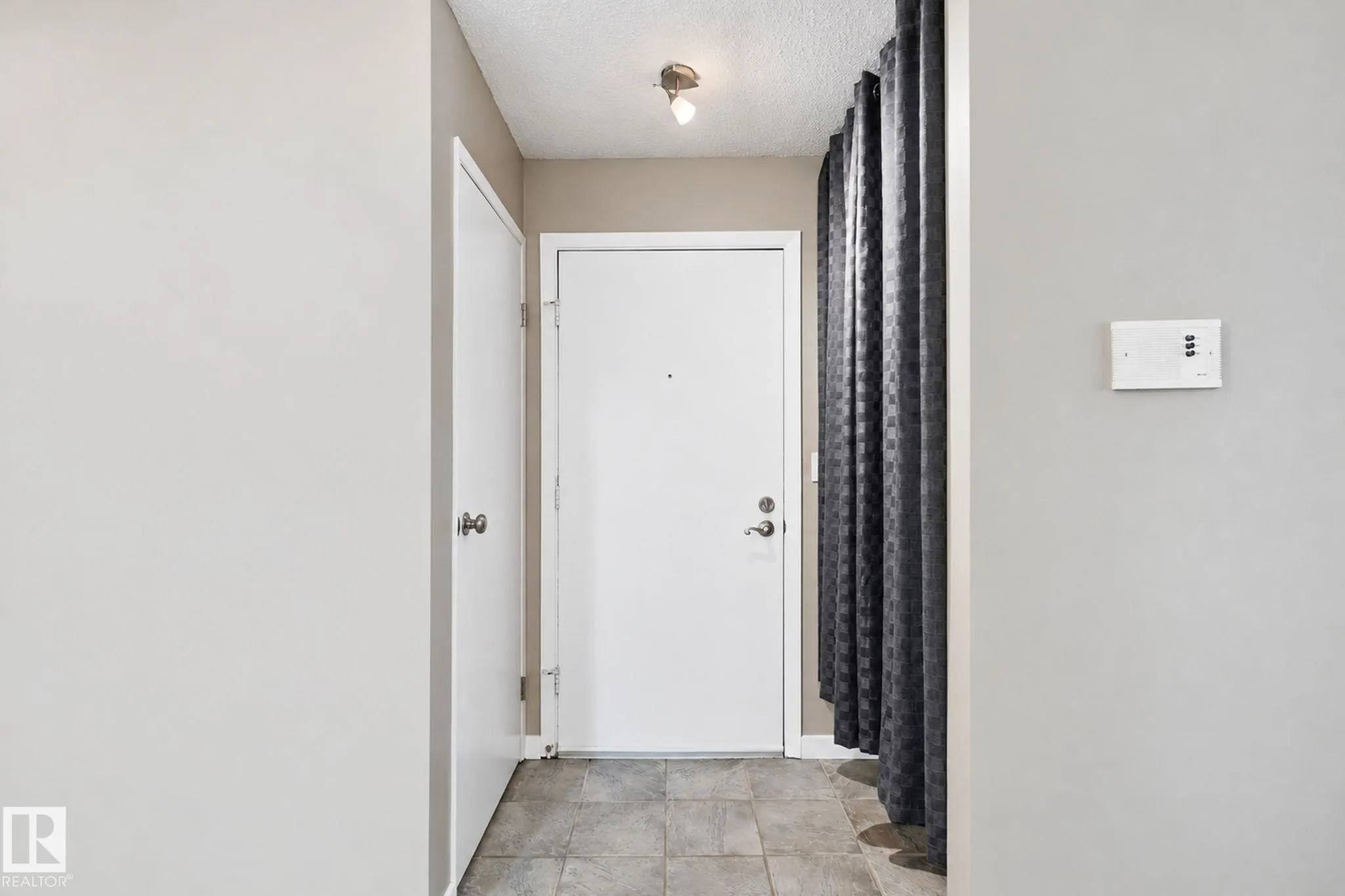 340 Woodbridge Way