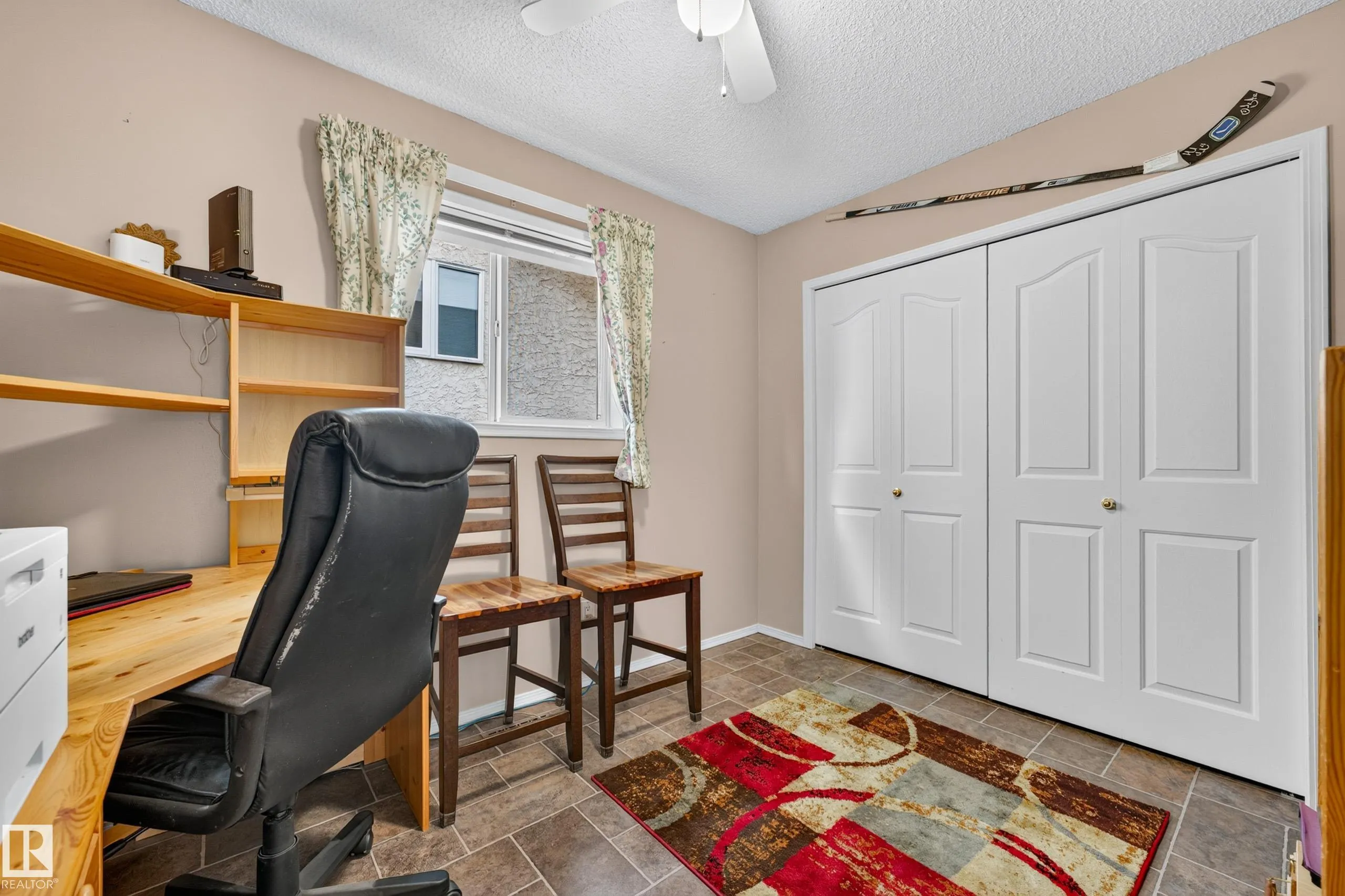 245 RIVER Point(e)