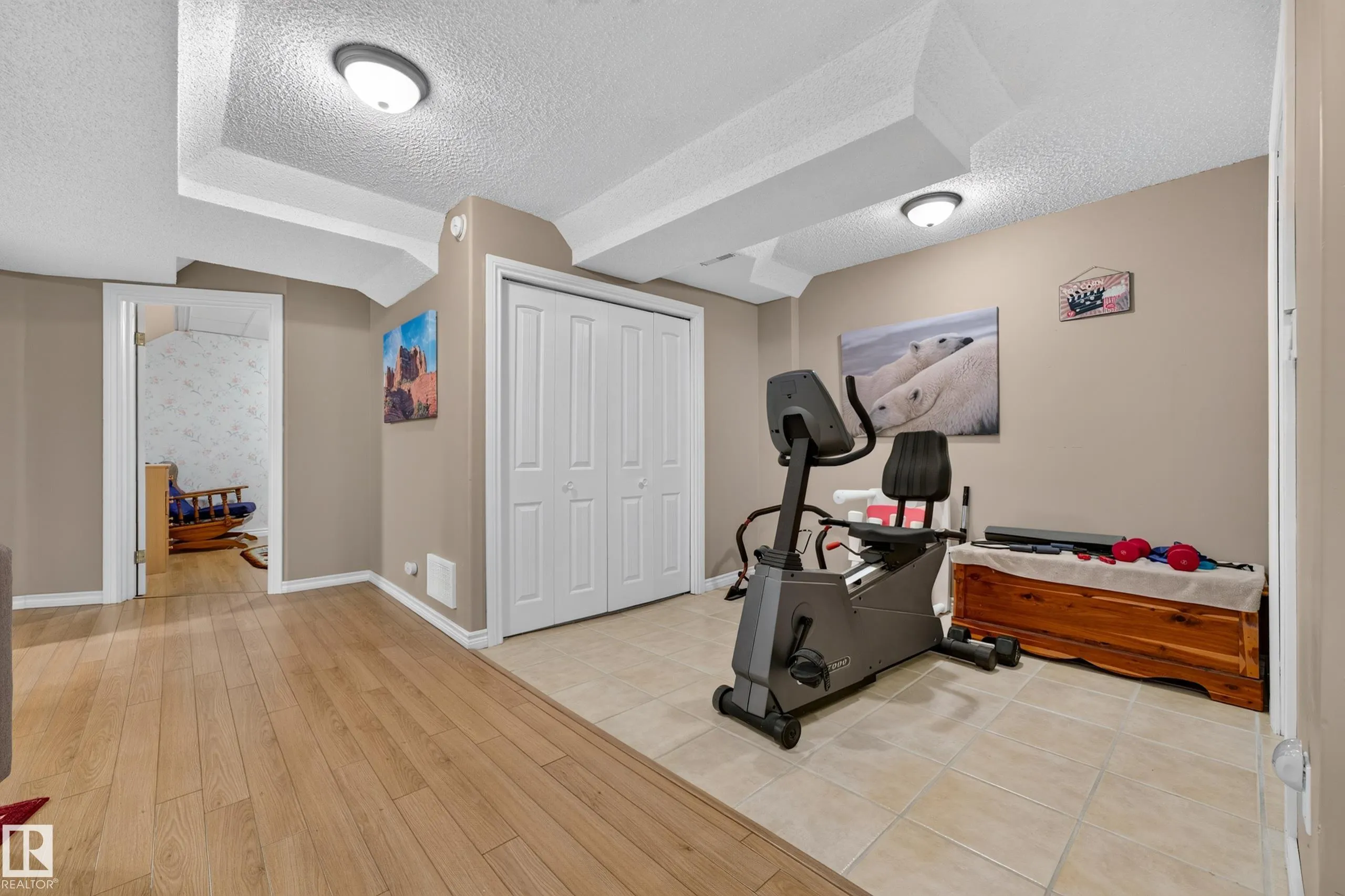 245 RIVER Point(e)