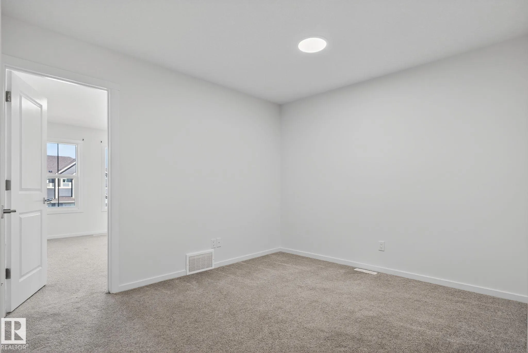 264 ORCHARDS BV