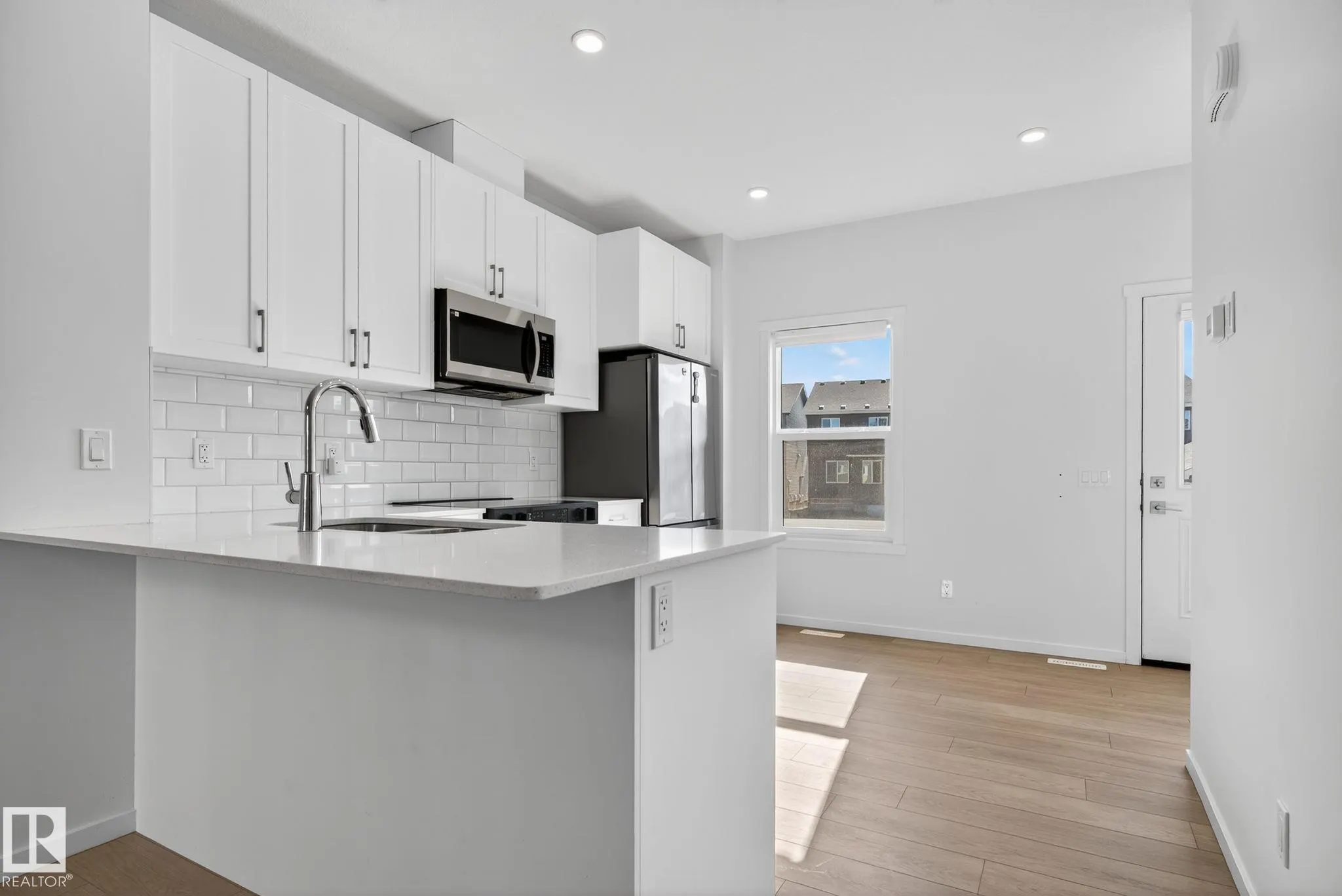 264 ORCHARDS BV