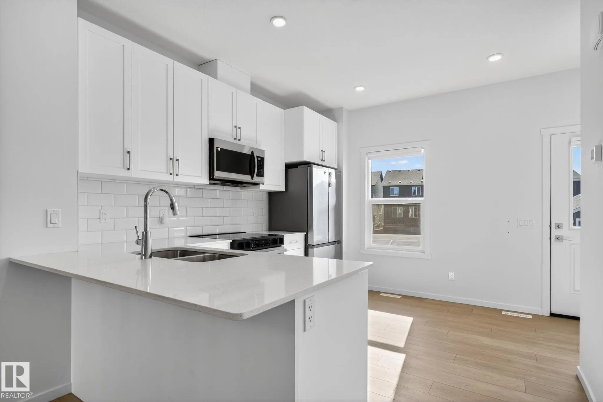 264 ORCHARDS BV