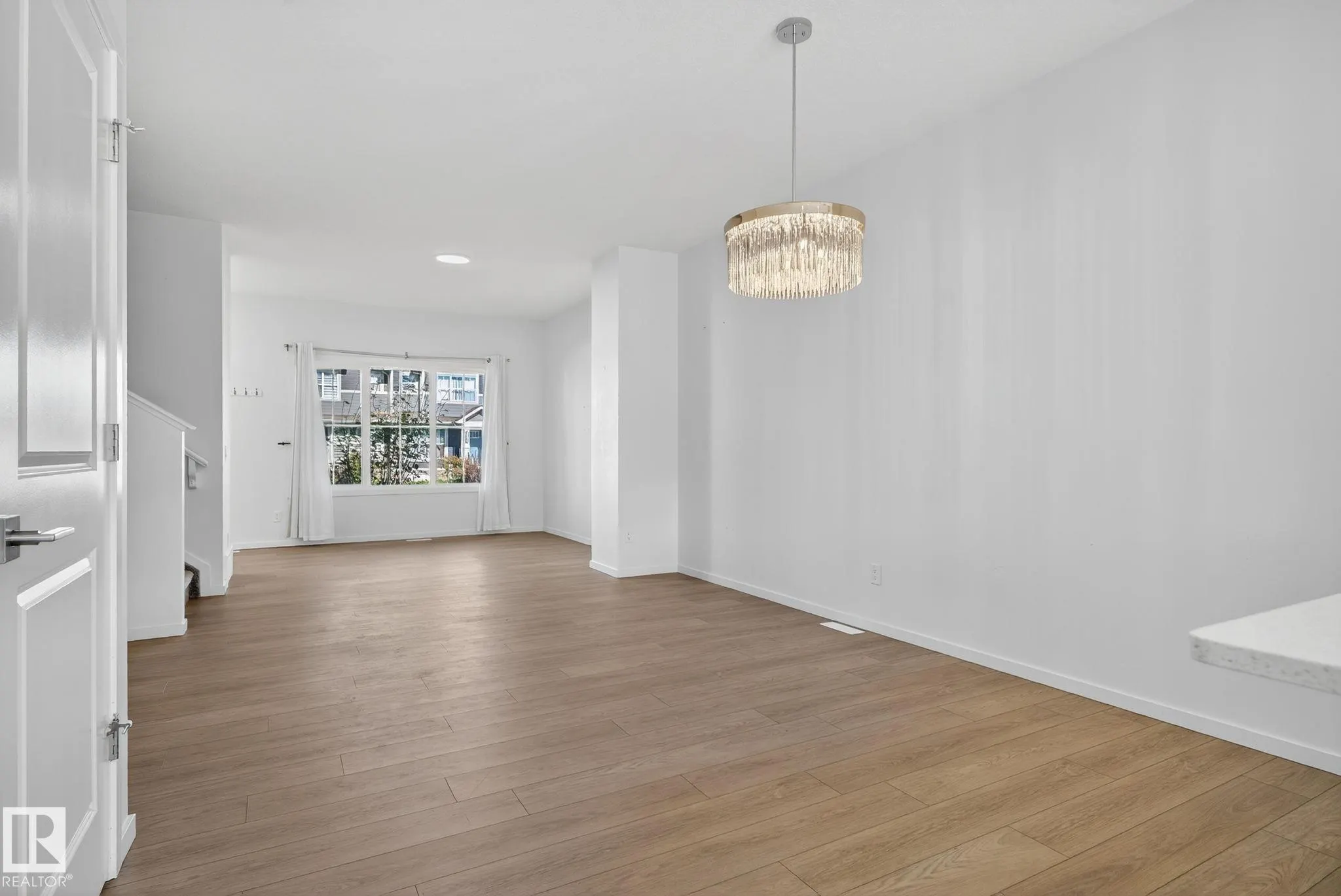 264 ORCHARDS BV