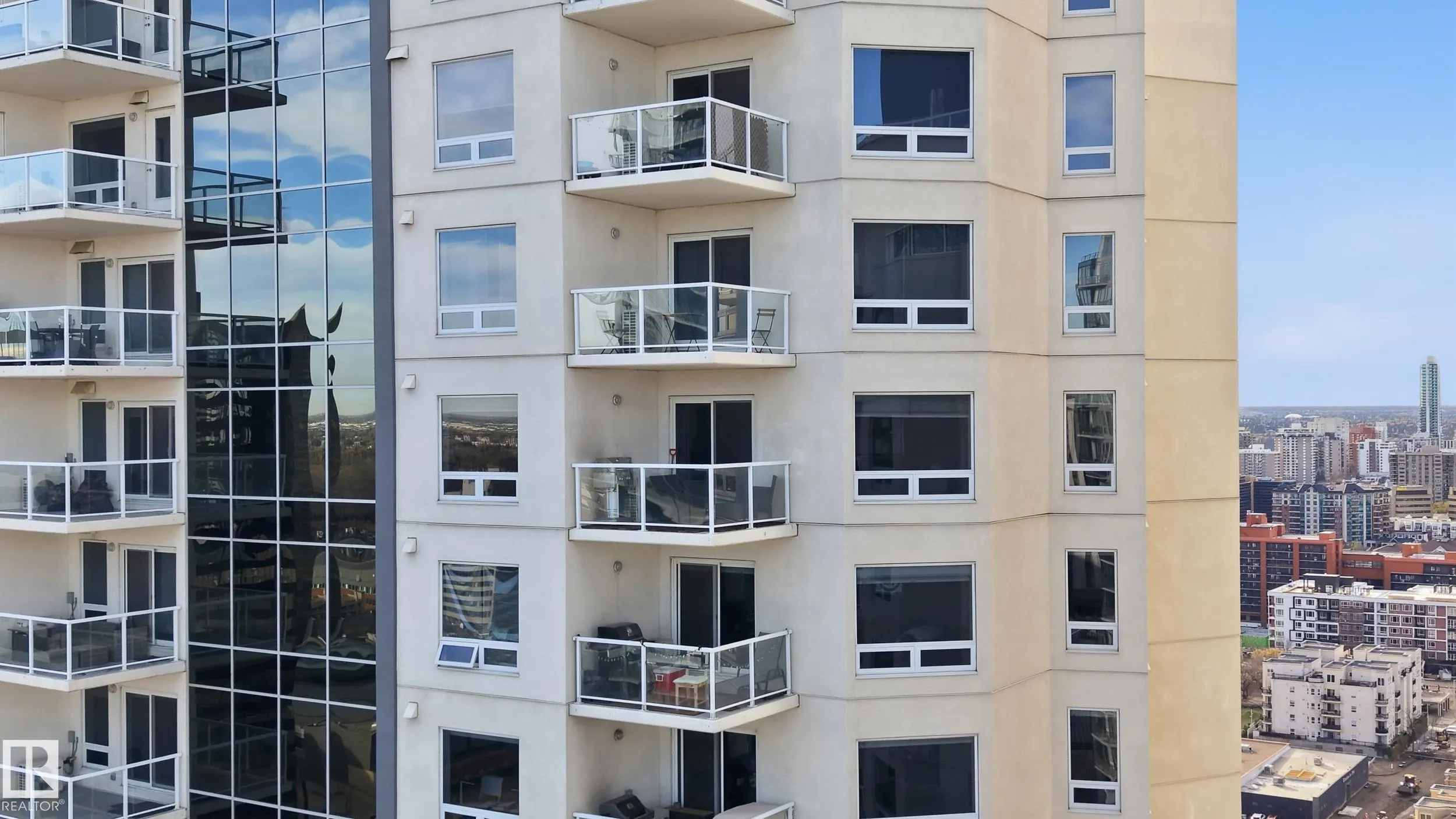 10410 102 Avenue
