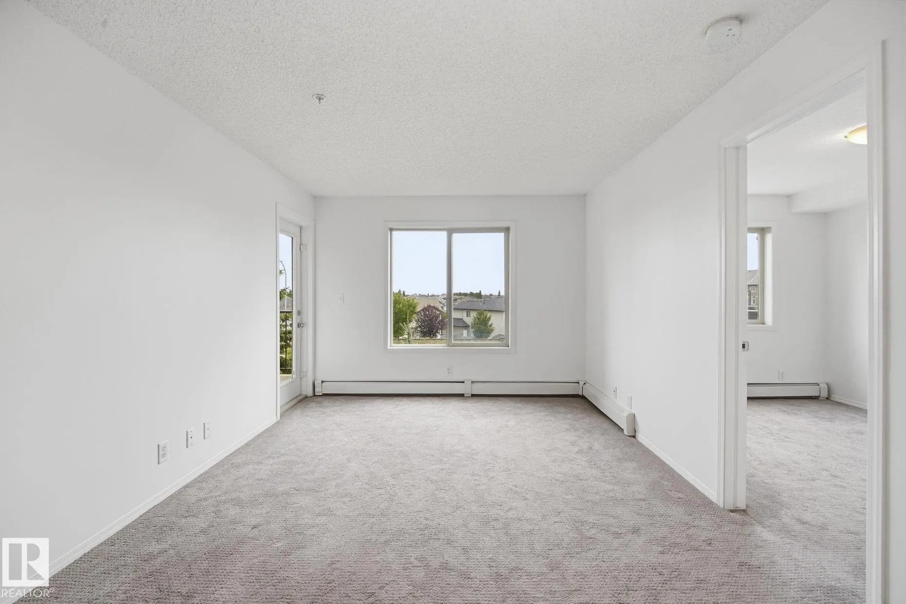 11804 22 Avenue