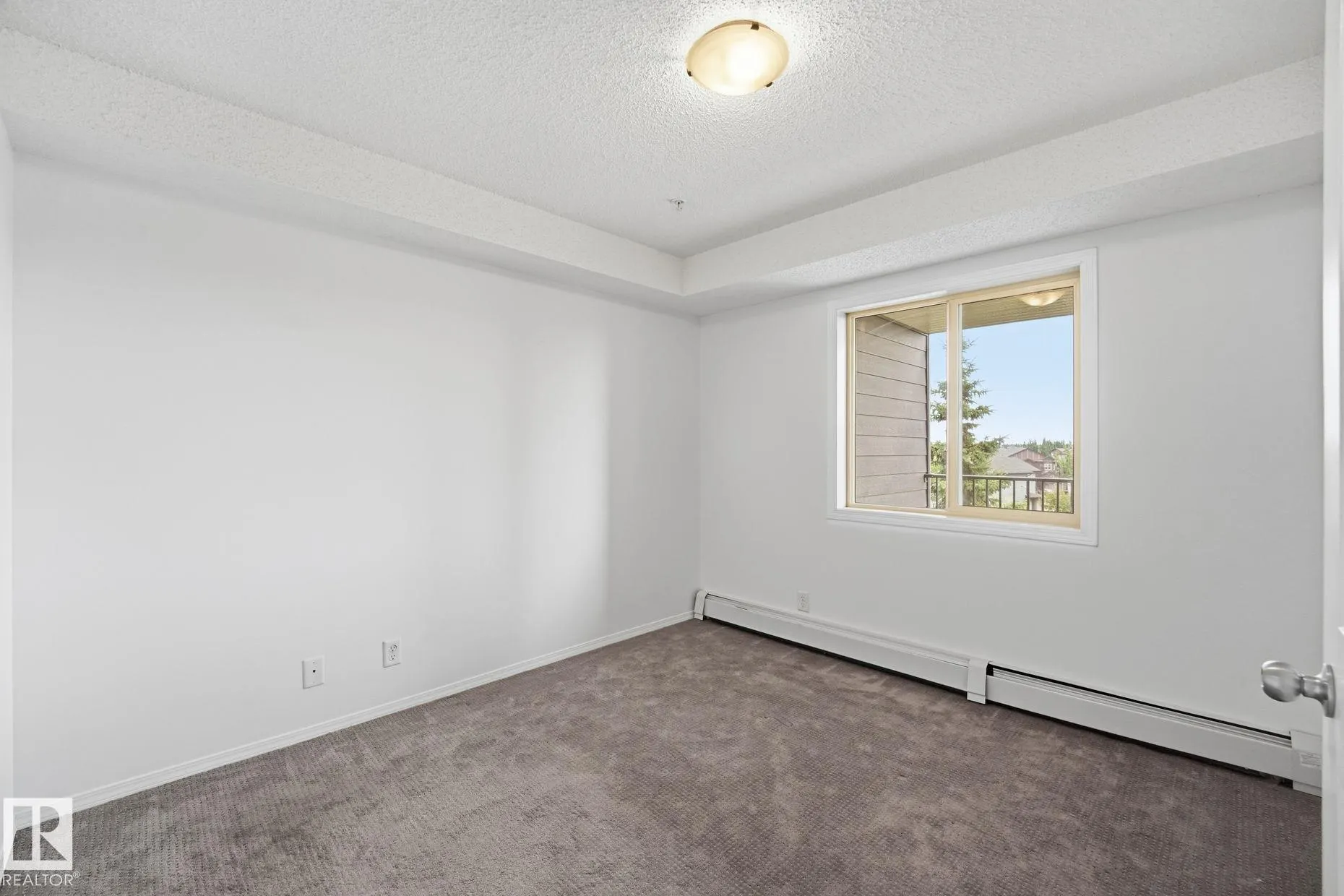 11804 22 Avenue