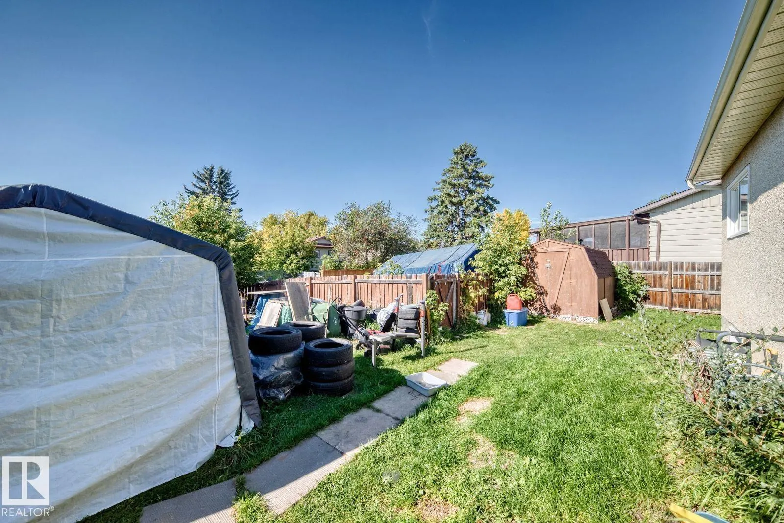 1020 60 Street