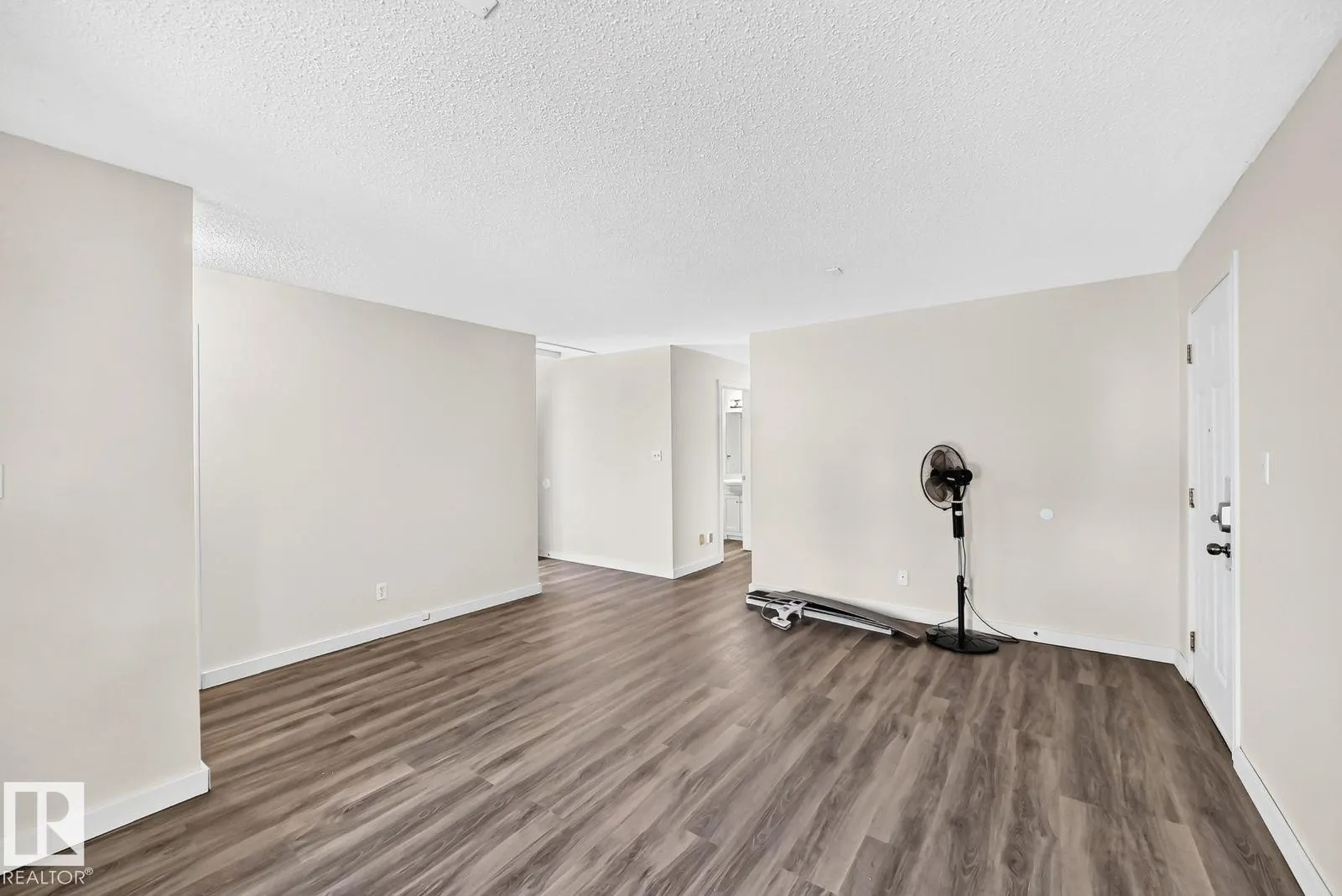 1020 60 Street