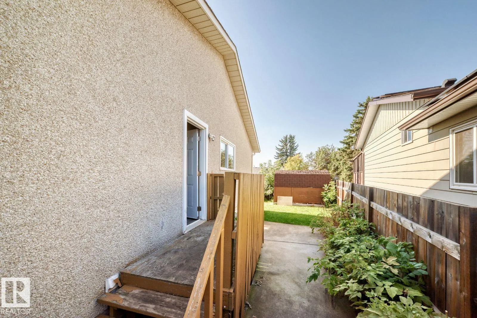 1020 60 Street