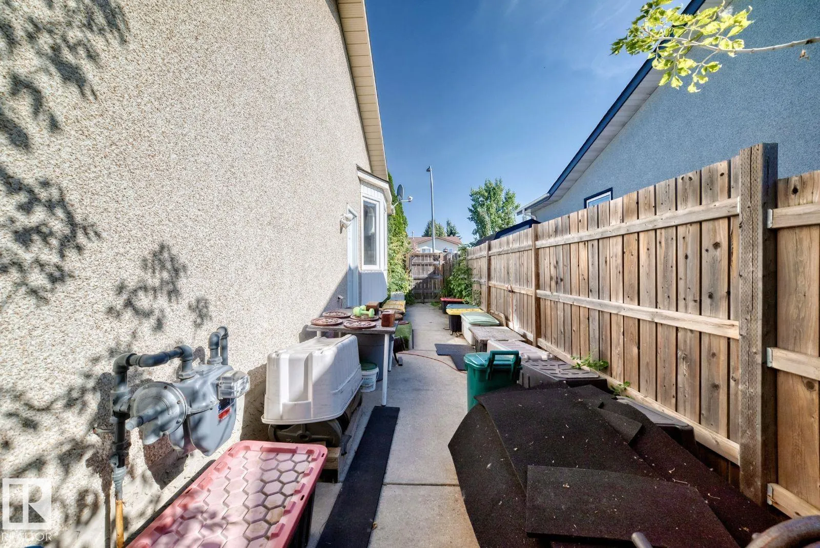 1020 60 Street