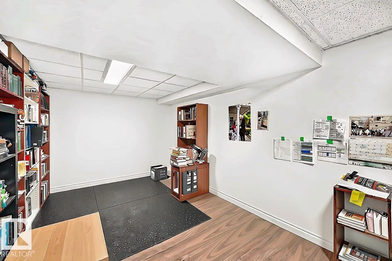 1020 60 Street