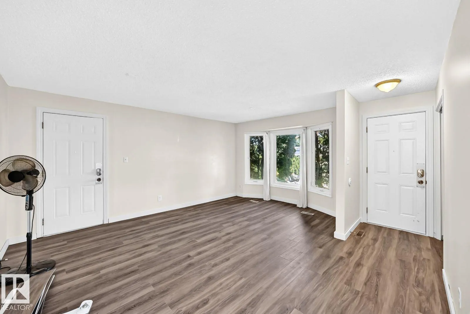 1020 60 Street