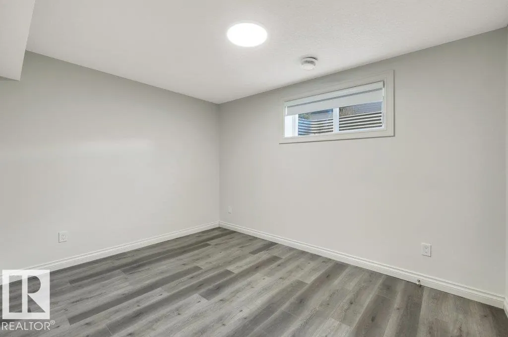 115 Lakeland Drive