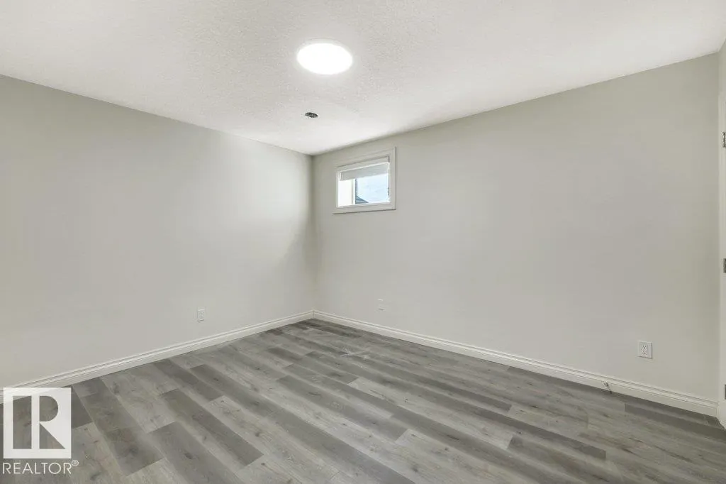 115 Lakeland Drive