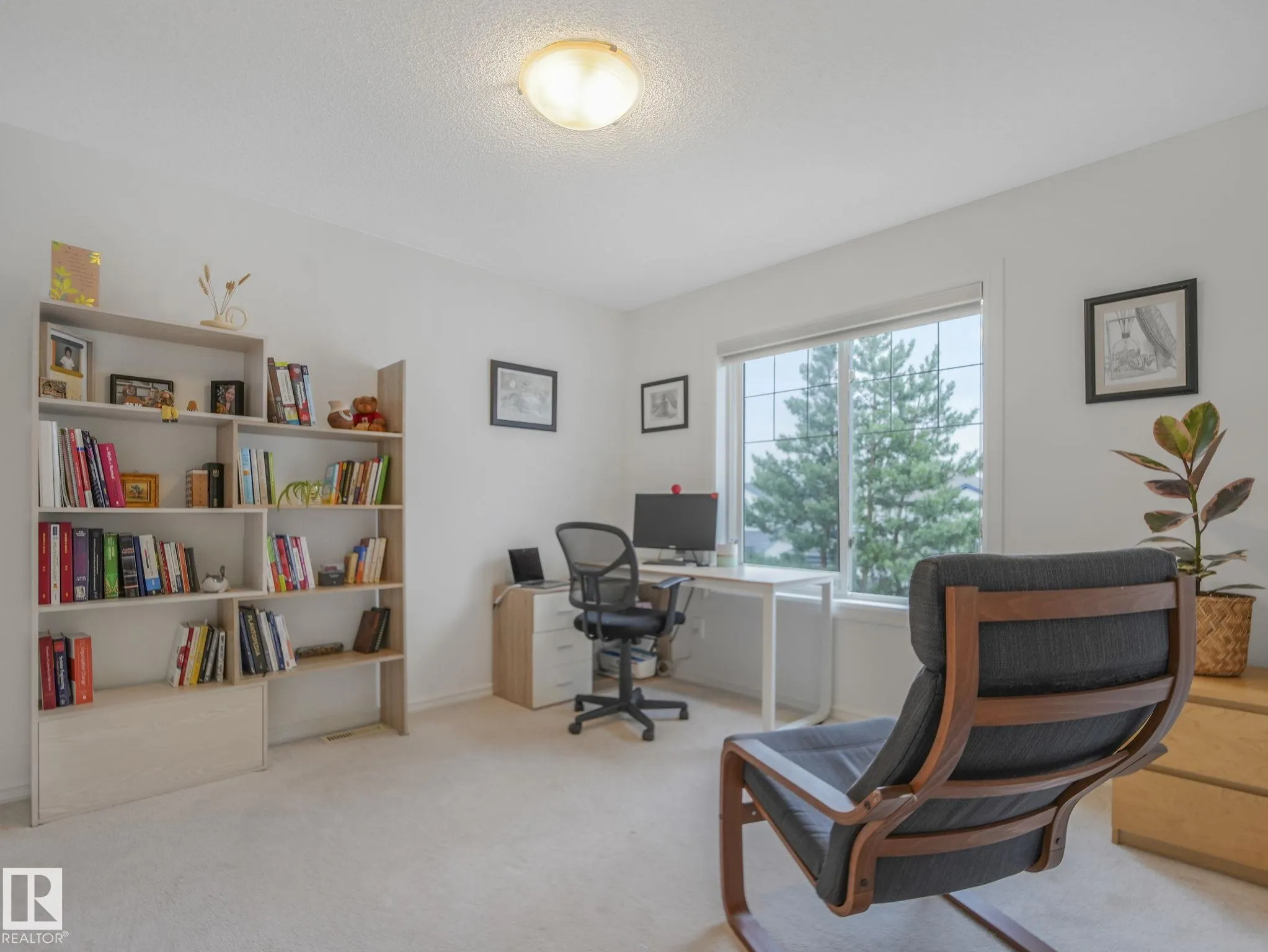 167 HAYWARD Crescent
