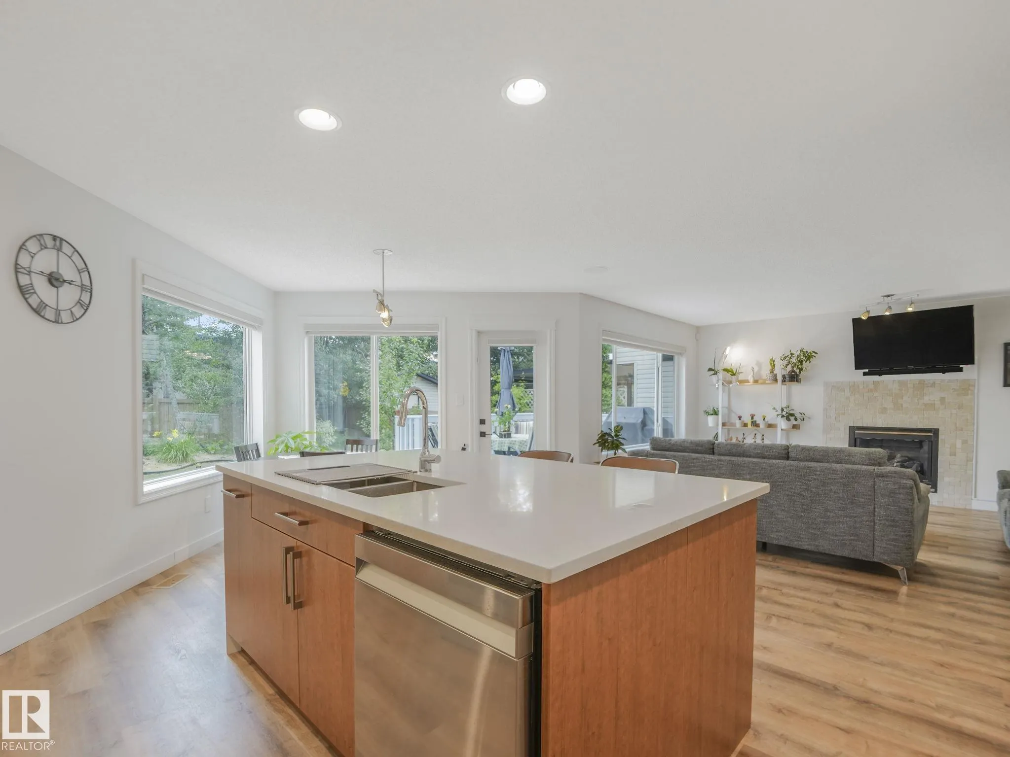167 HAYWARD Crescent