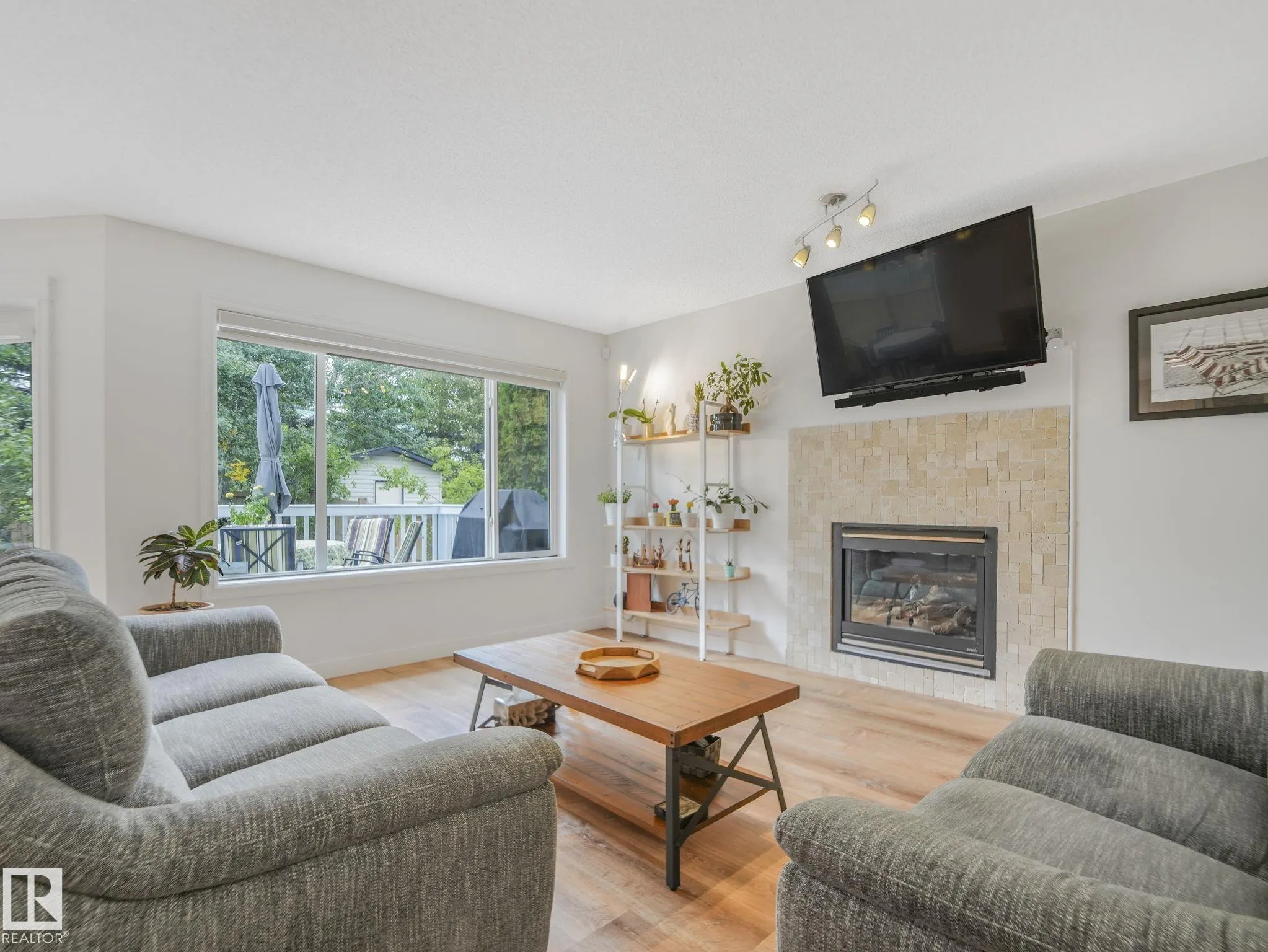 167 HAYWARD Crescent