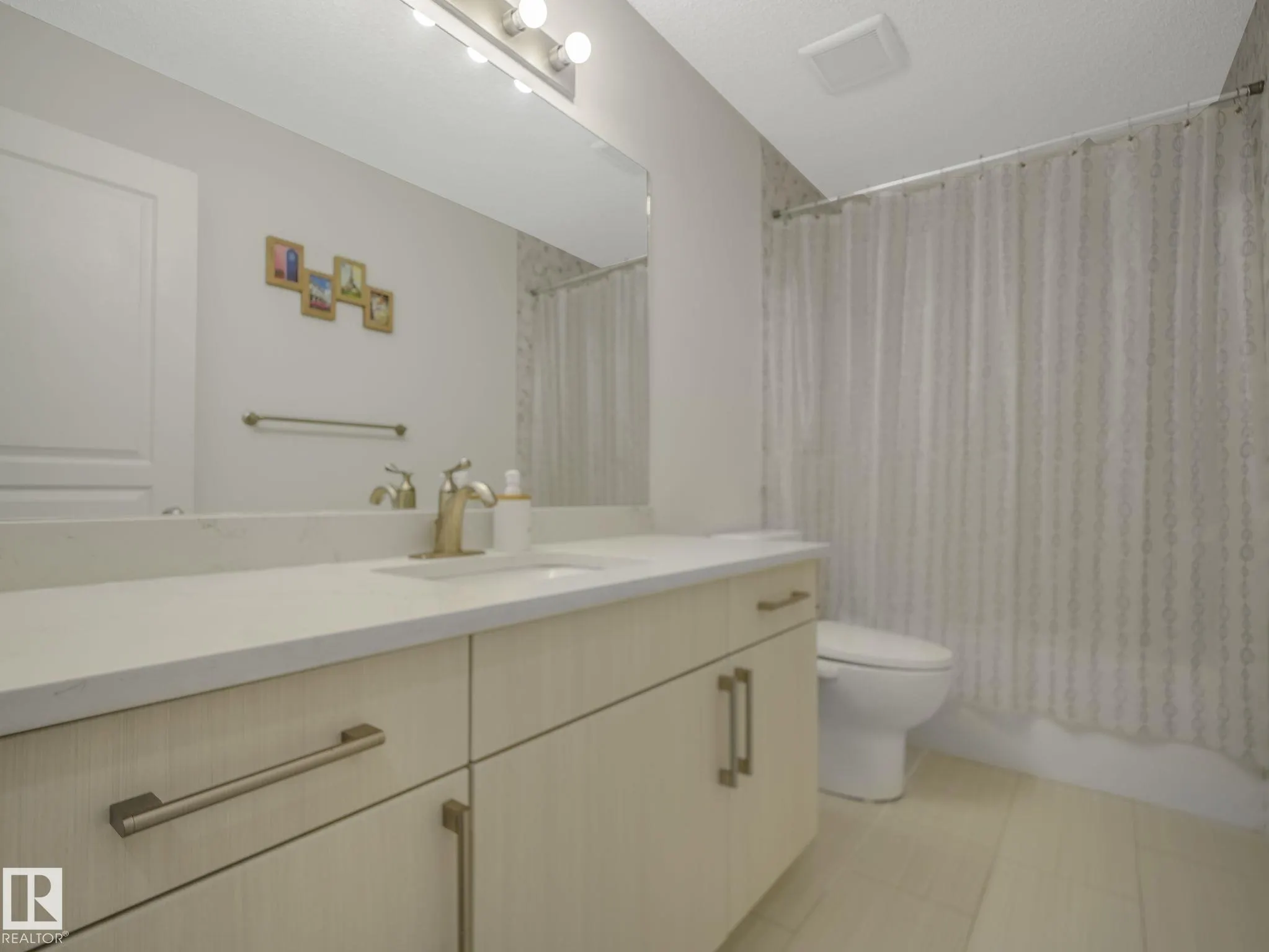 167 HAYWARD Crescent