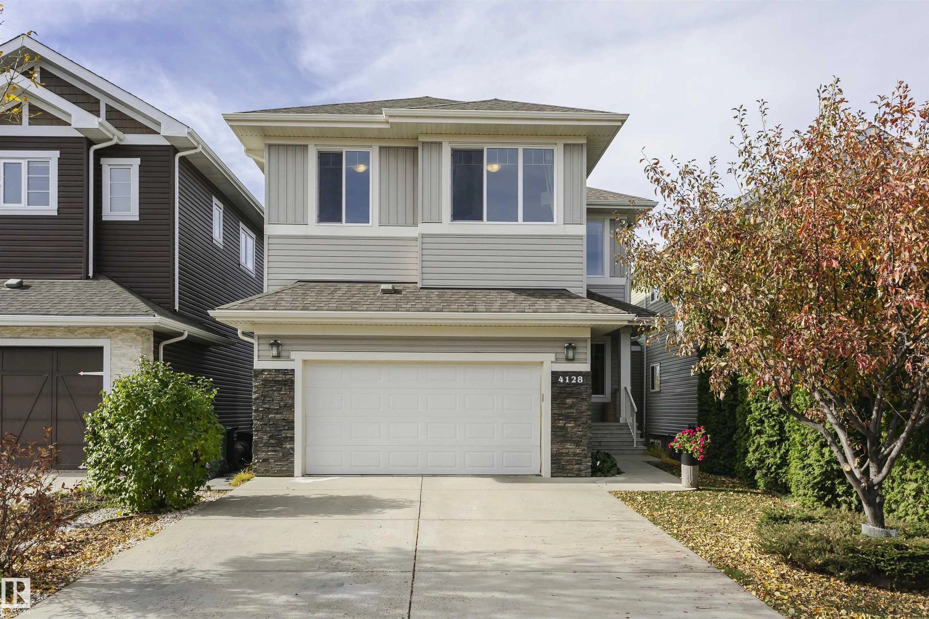 4128 CHARLES Link