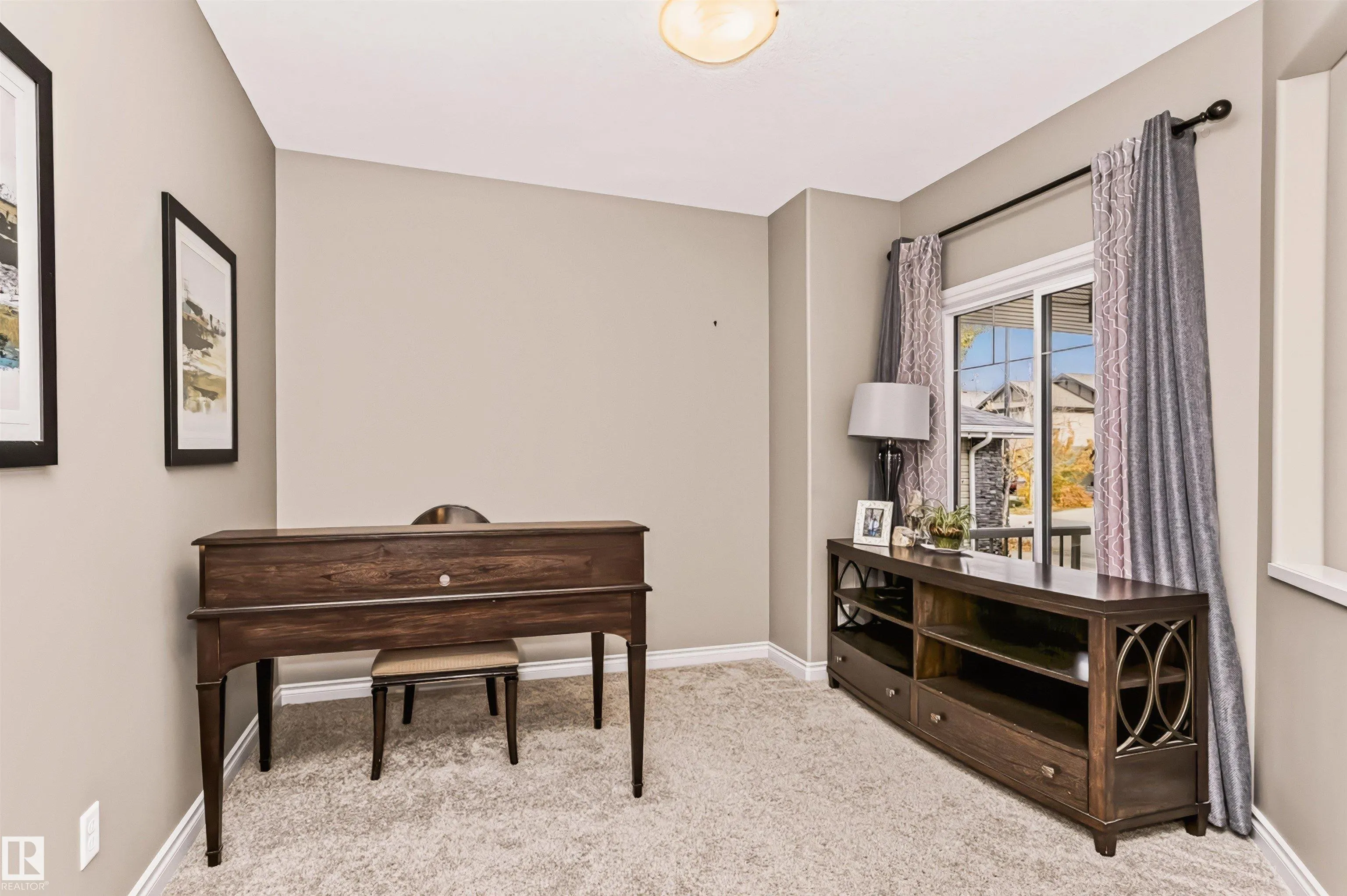 4128 CHARLES Link