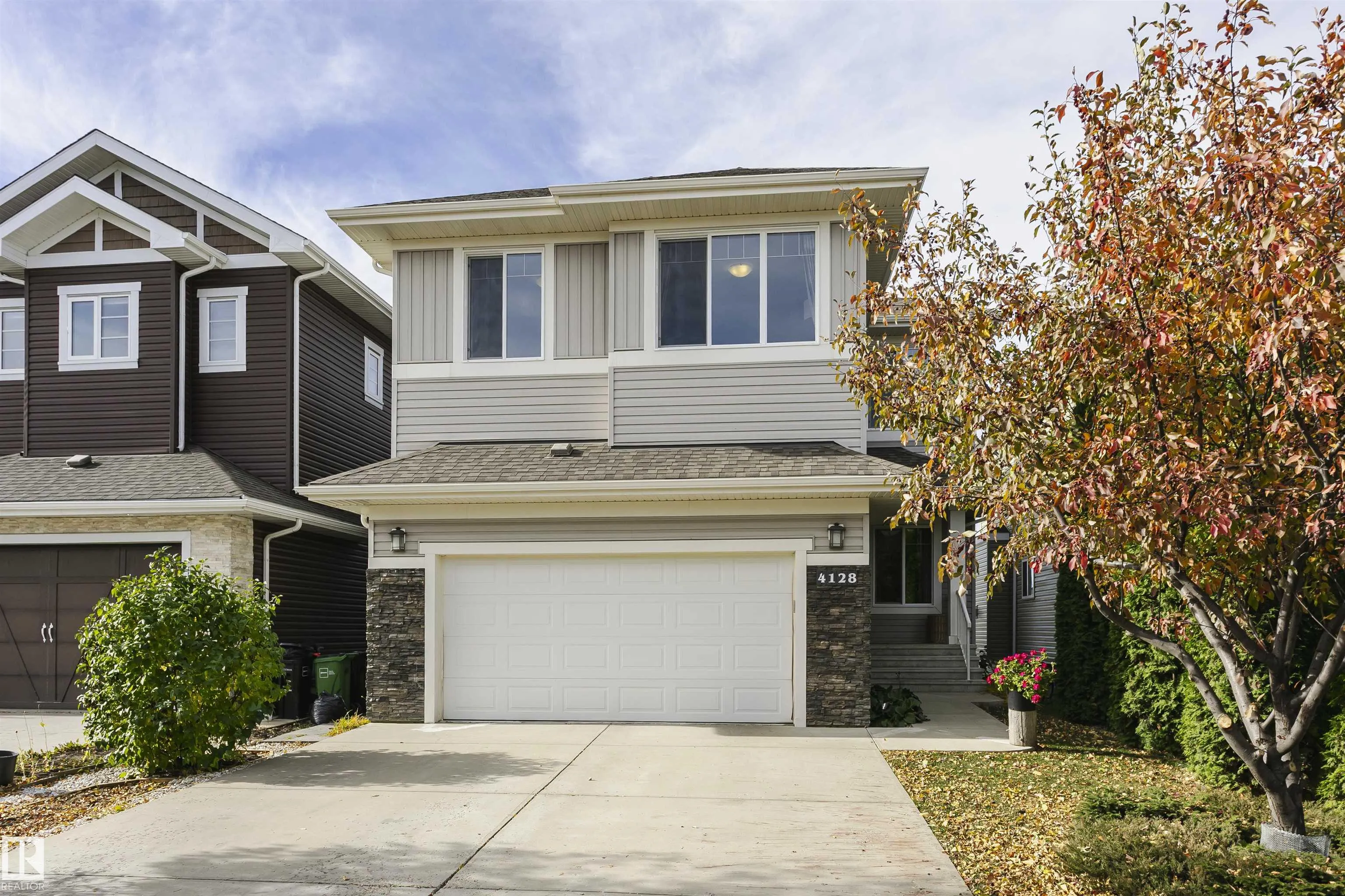 4128 CHARLES Link