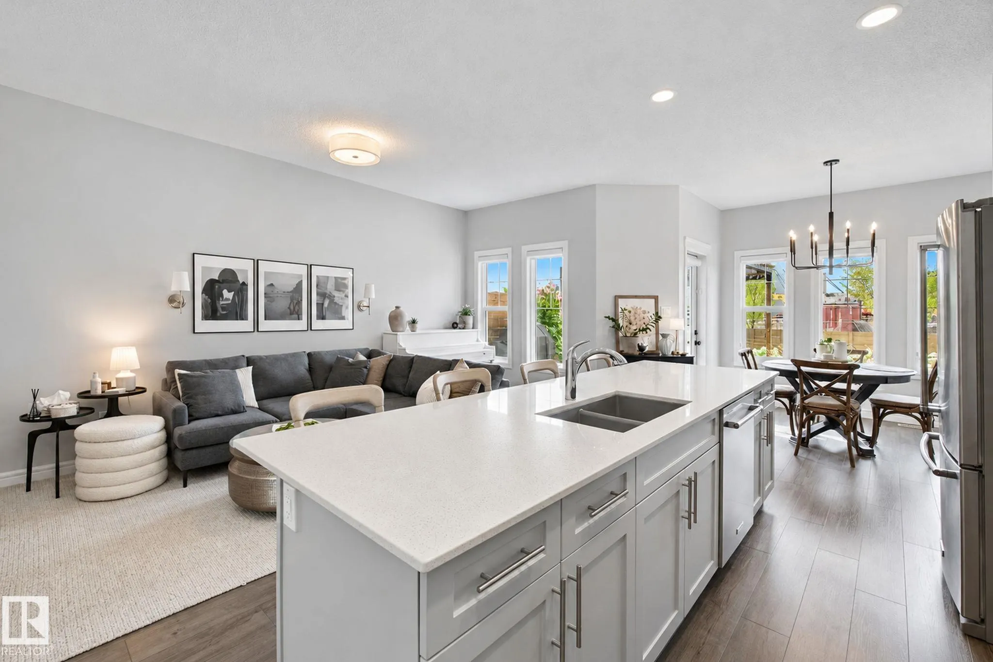 818 Cavanagh Heath